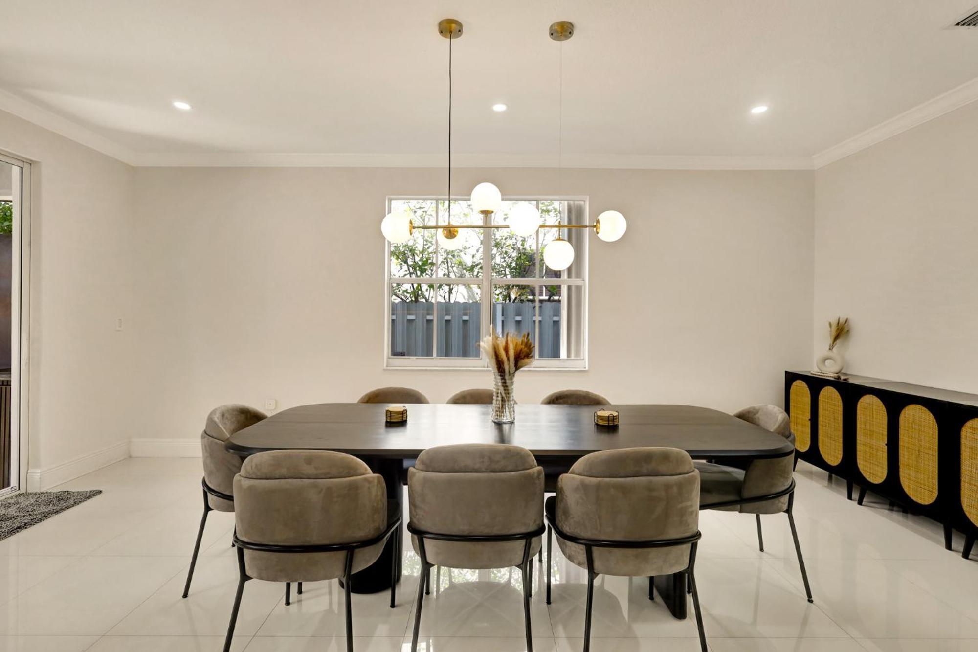 Holiday home Luxe Pool, Bbq & Fire Pit - 5 Min To Dolphinmall Miami