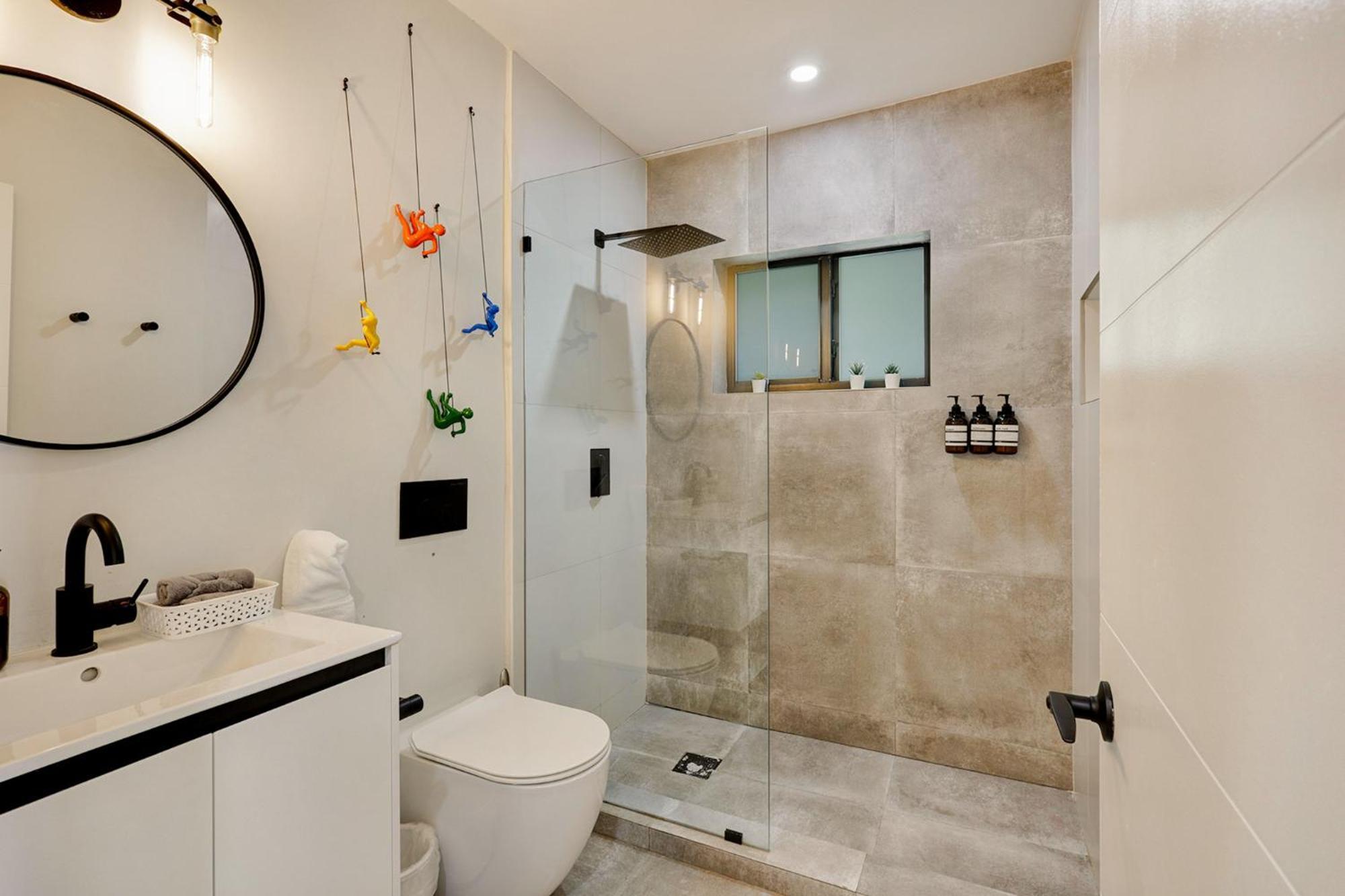Designer W Pool & Firepit - 7 Min To Brickell Holiday home Miami