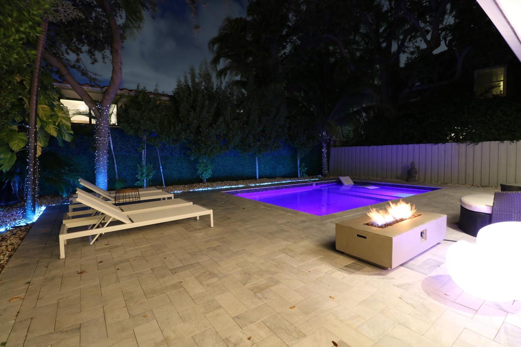 Designer W Pool & Firepit - 7 Min To Brickell Holiday home