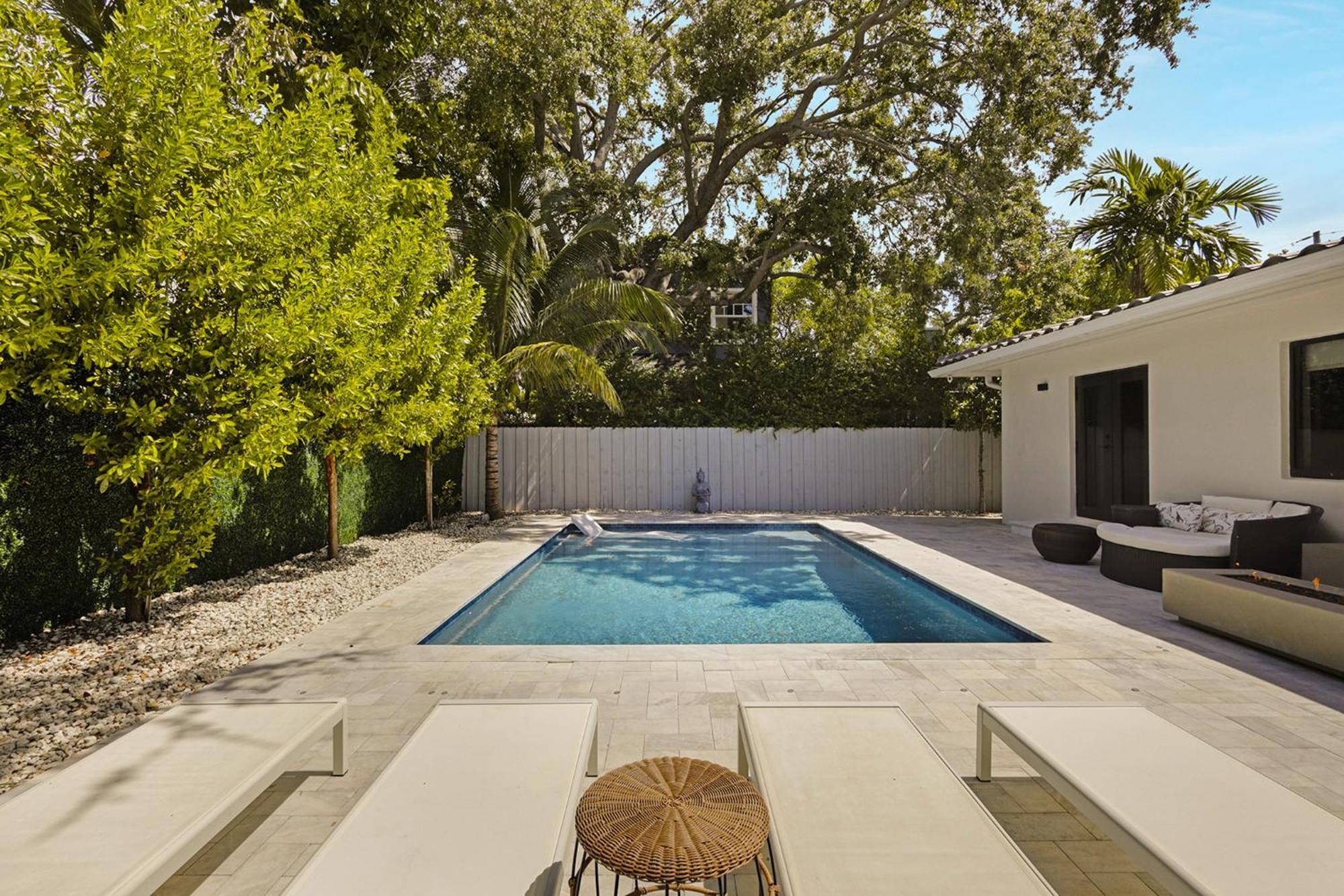 Designer W Pool & Firepit - 7 Min To Brickell Miami