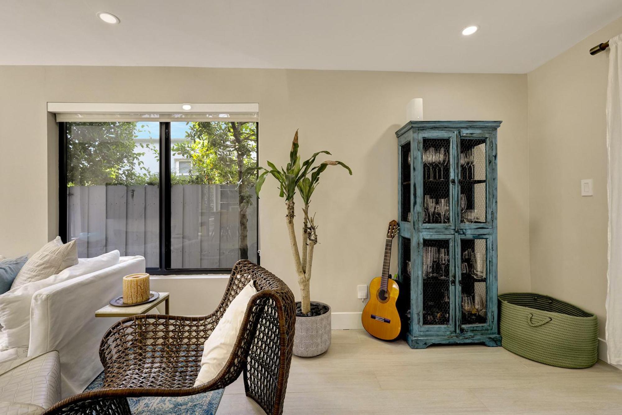 Designer W Pool & Firepit - 7 Min To Brickell Miami
