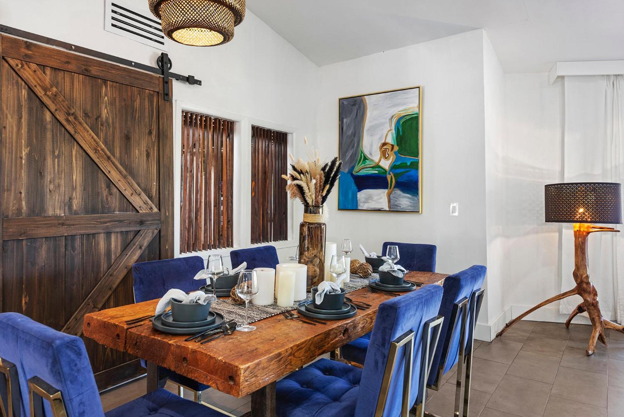 Entire Villa, North With Pool On Canal! Villa Miami