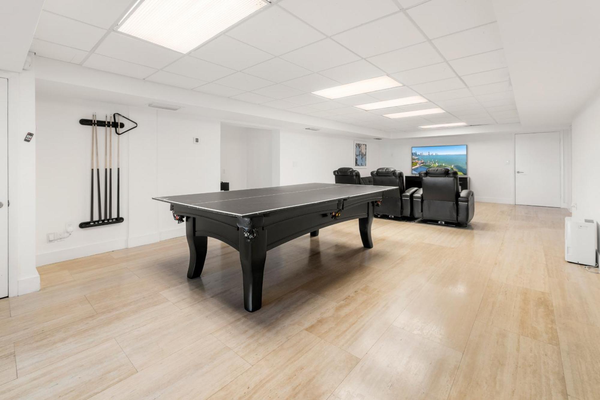 Experience Opulence Your Exclusive Waterfront Sanctuary In Miami