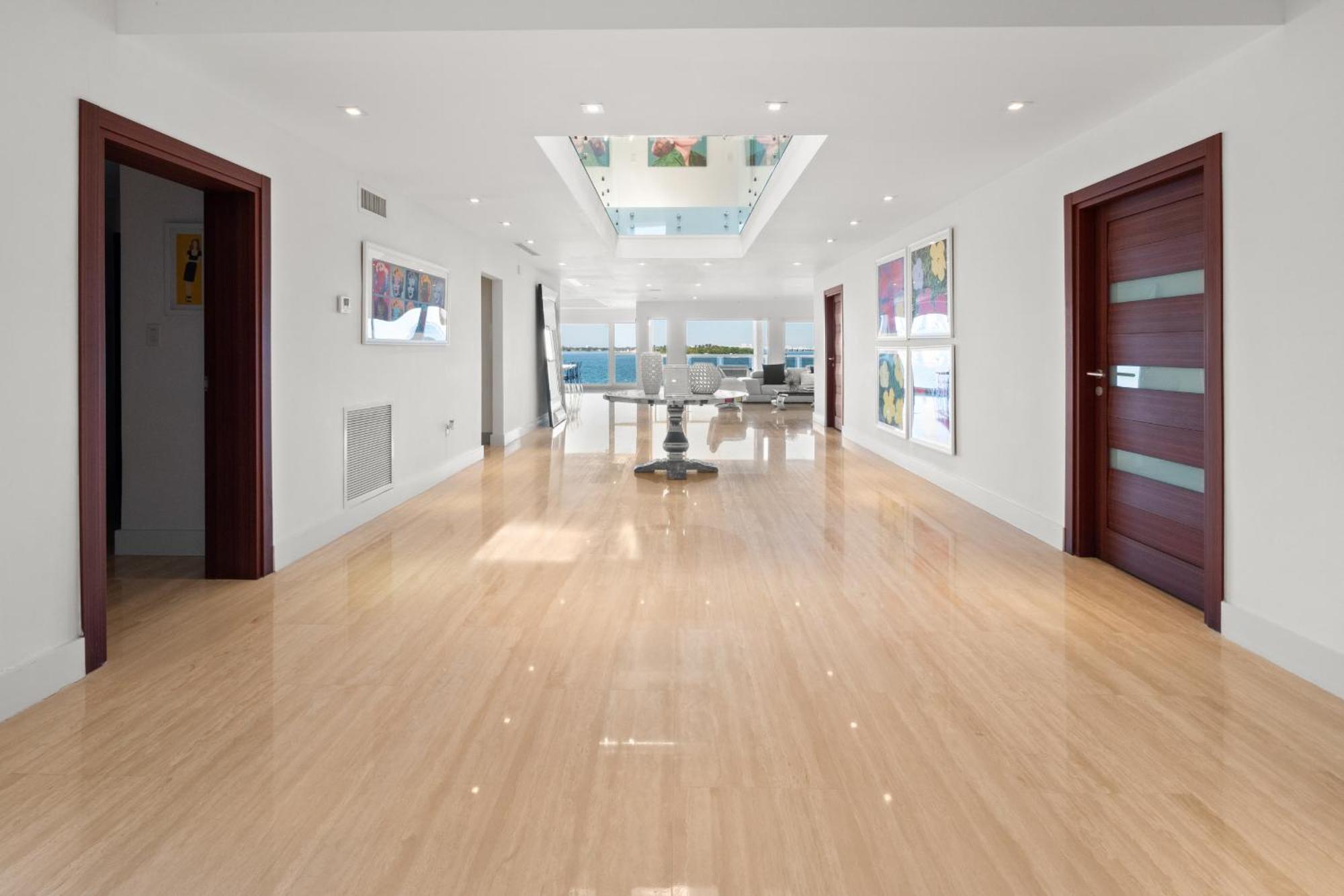 Experience Opulence Your Exclusive Waterfront Sanctuary In Villa