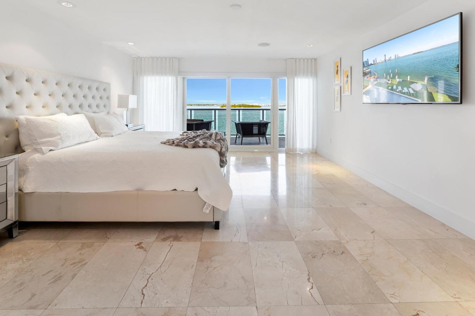 Villa Experience Opulence Your Exclusive Waterfront Sanctuary In