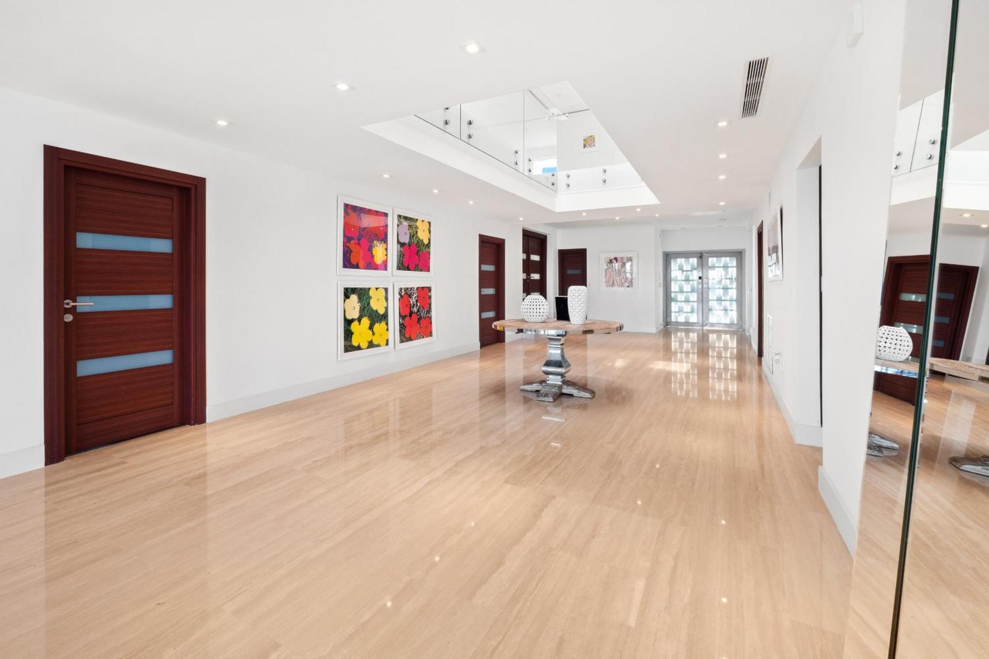 Experience Opulence Your Exclusive Waterfront Sanctuary In Miami