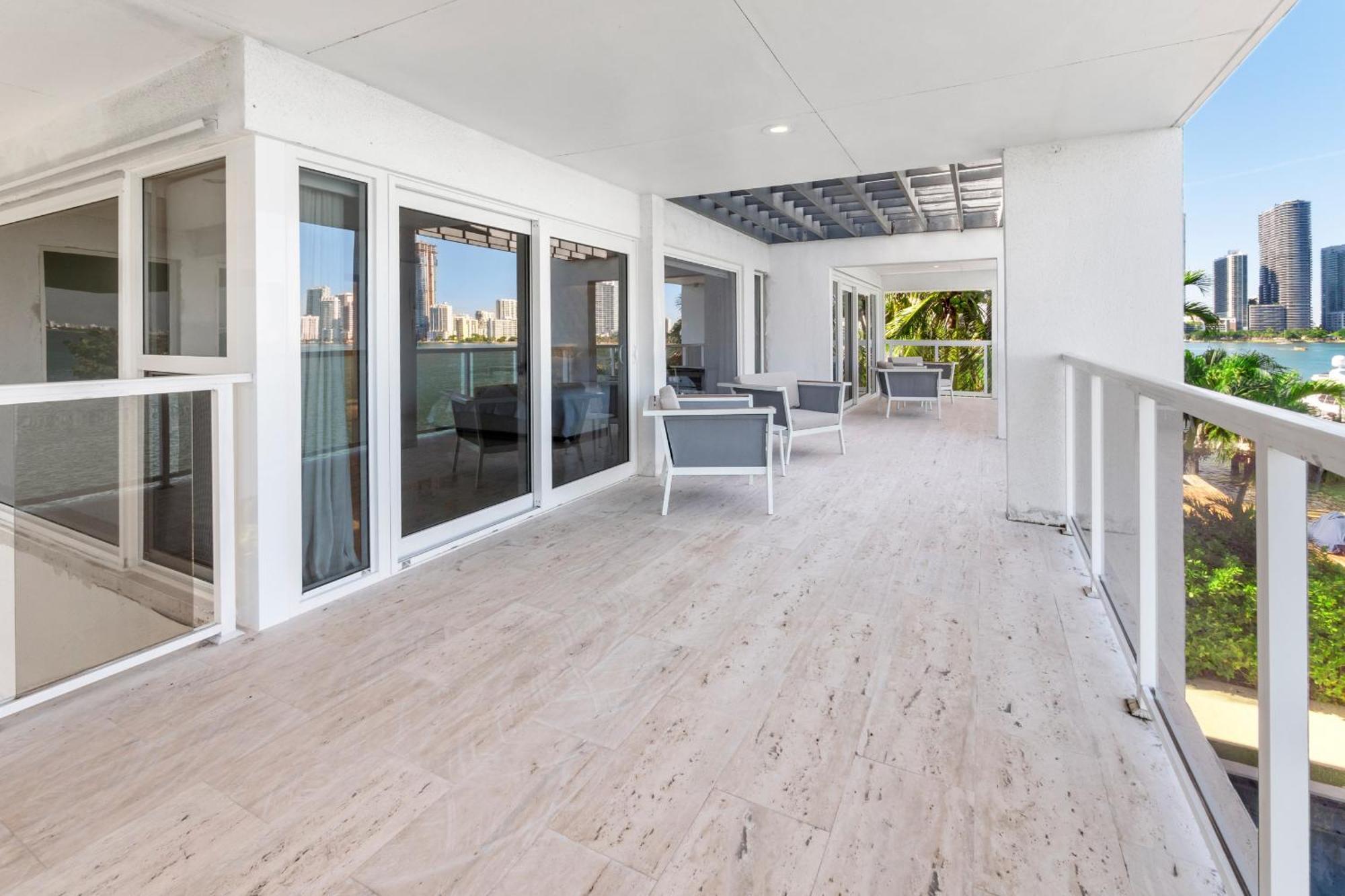 Experience Opulence Your Exclusive Waterfront Sanctuary In Villa