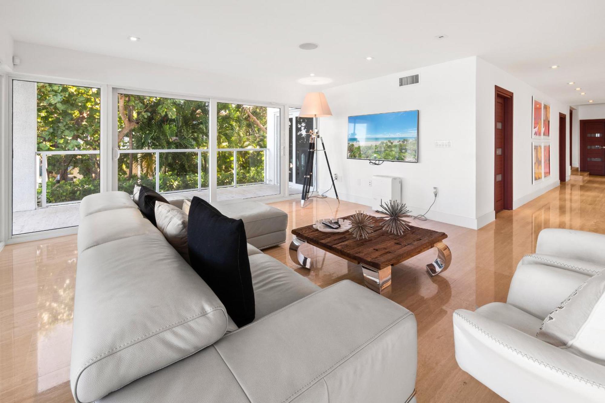 Experience Opulence Your Exclusive Waterfront Sanctuary In *