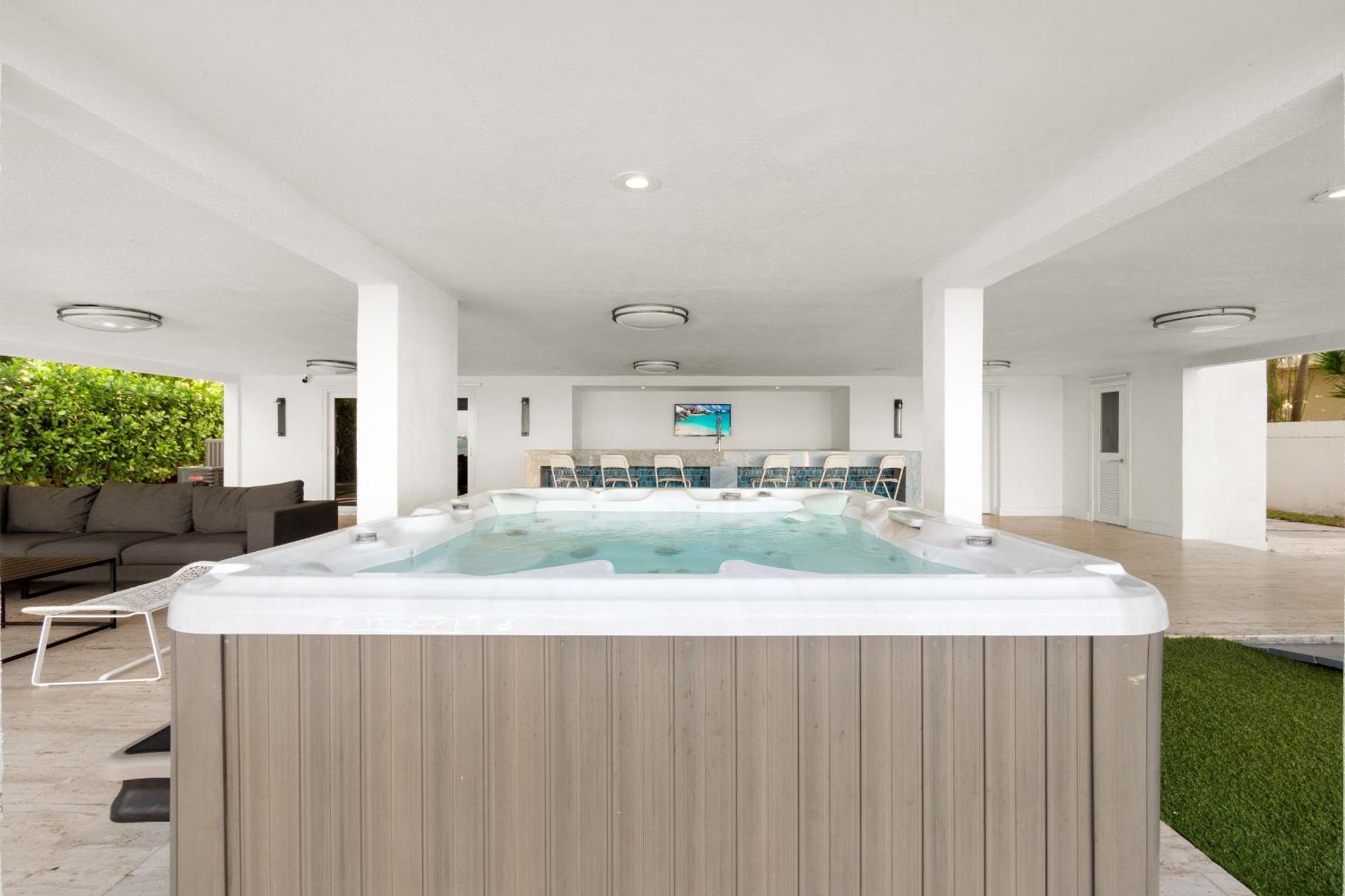 Experience Opulence Your Exclusive Waterfront Sanctuary In
