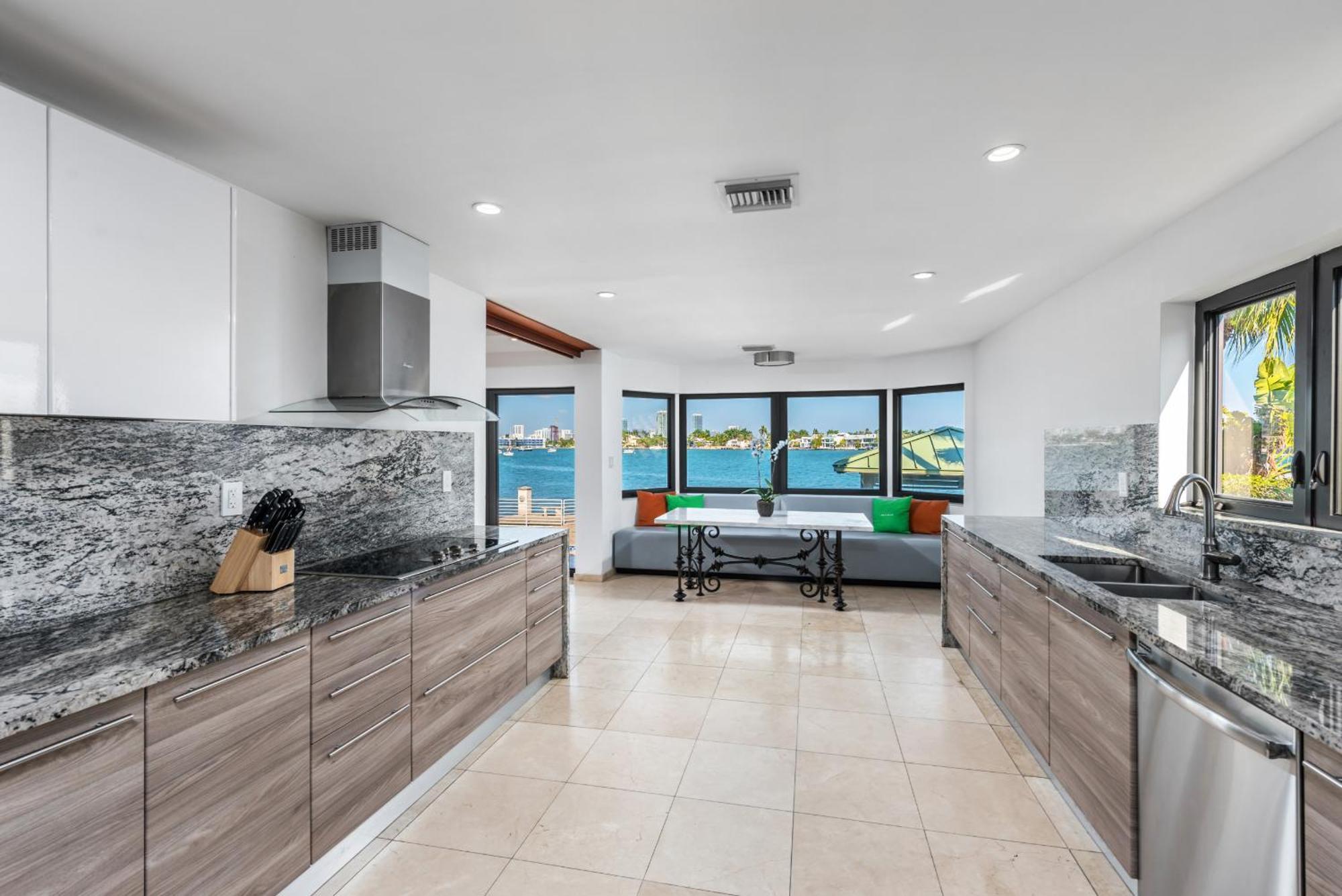 Villa Discover Serenity By The Your Exclusive Escape! Miami