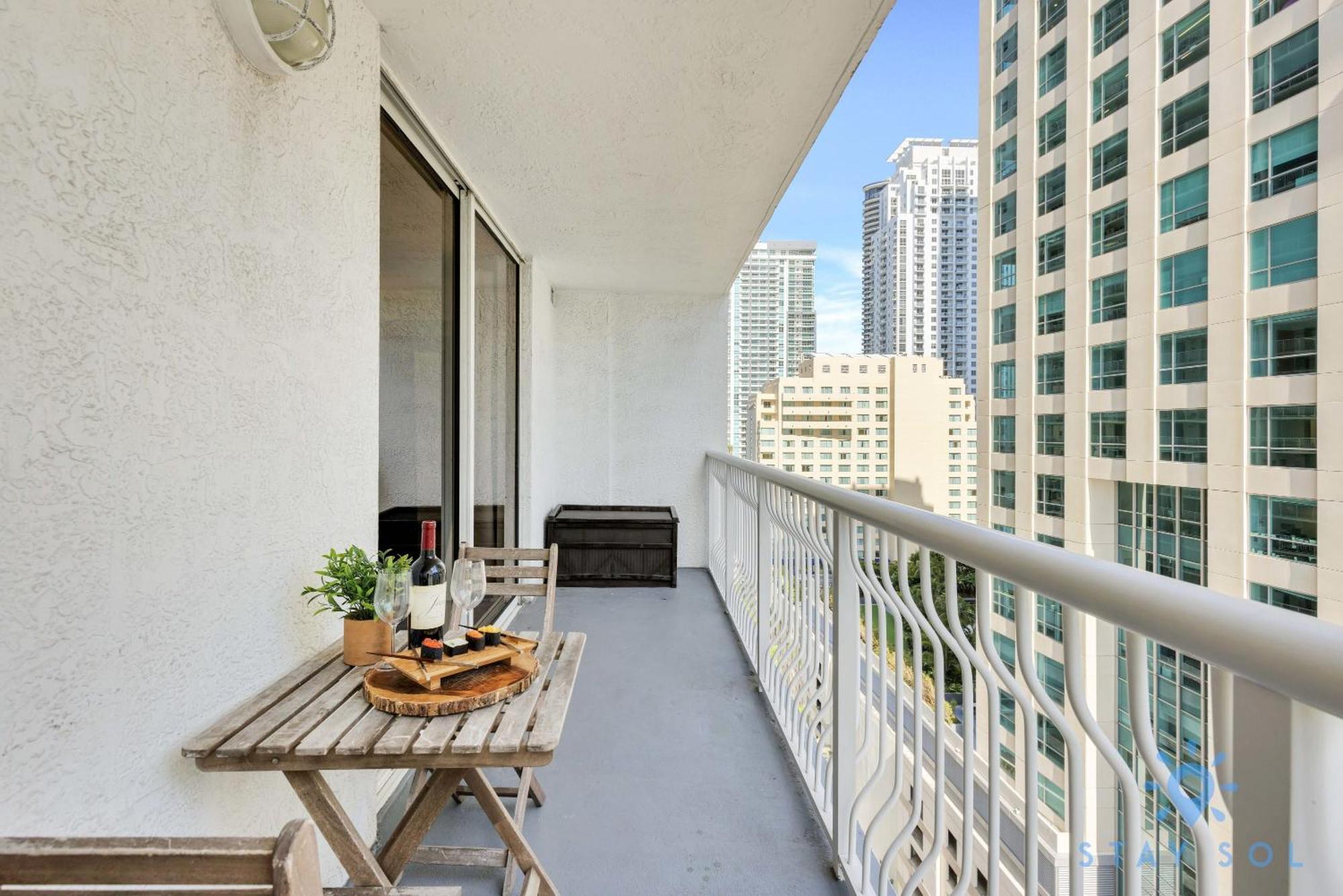 Modern 1br In Upscale Brickell Locale Apartment *