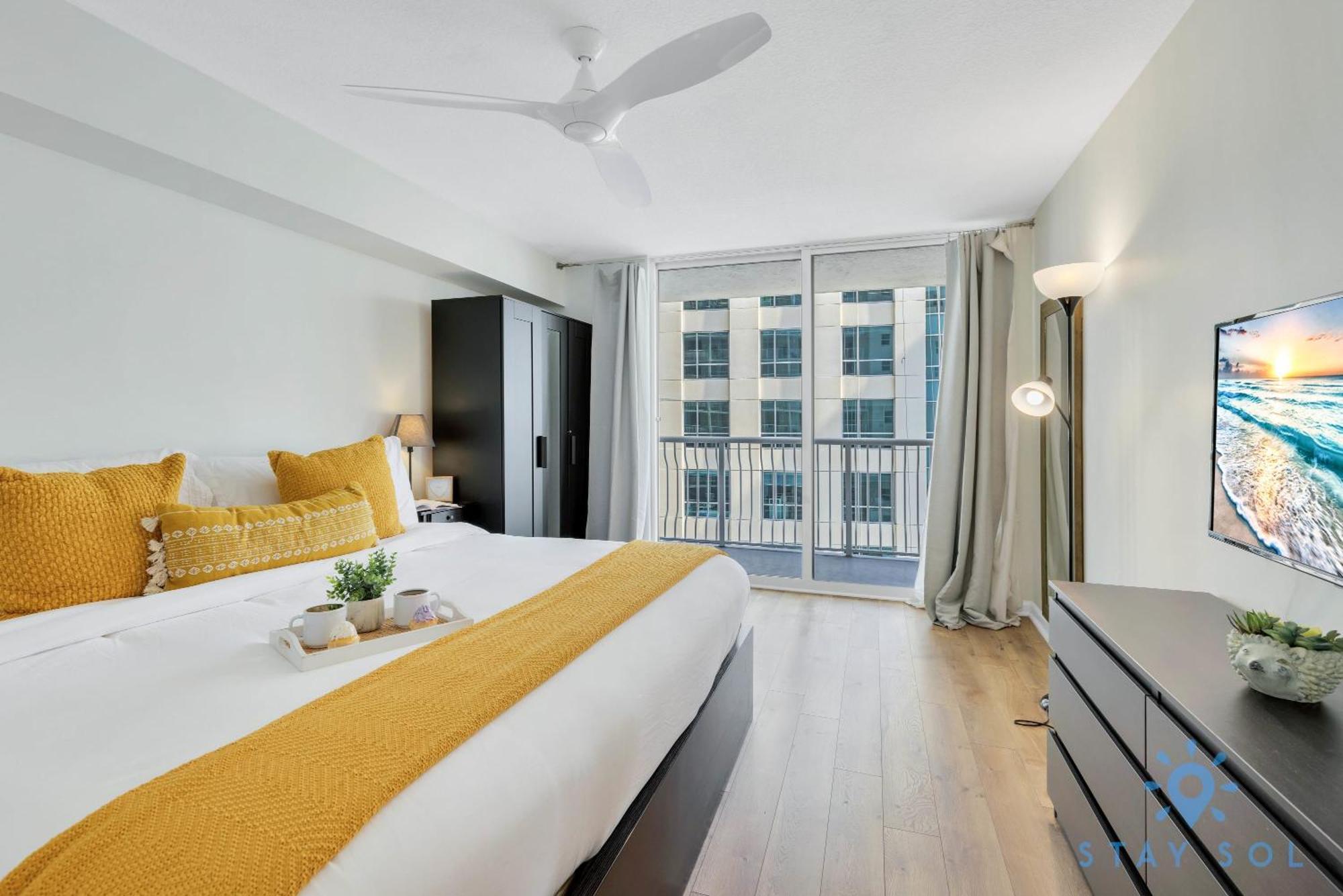 Modern 1br In Upscale Brickell Locale Miami