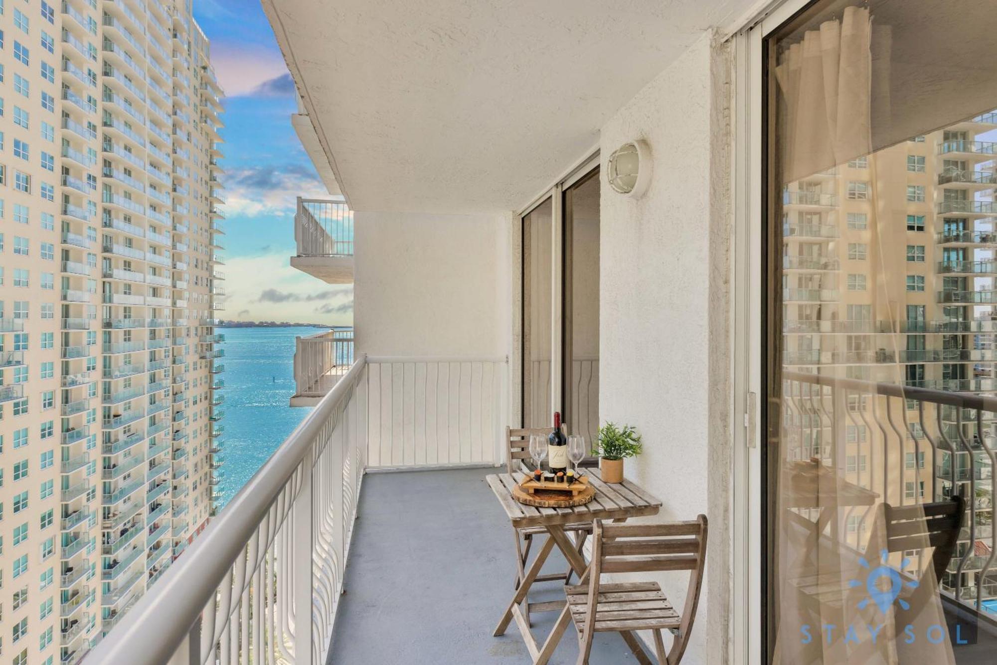 Modern 1br In Upscale Brickell Locale Apartment Miami