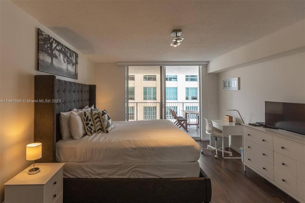 Entire In Brickell Steps From Brickell Centre