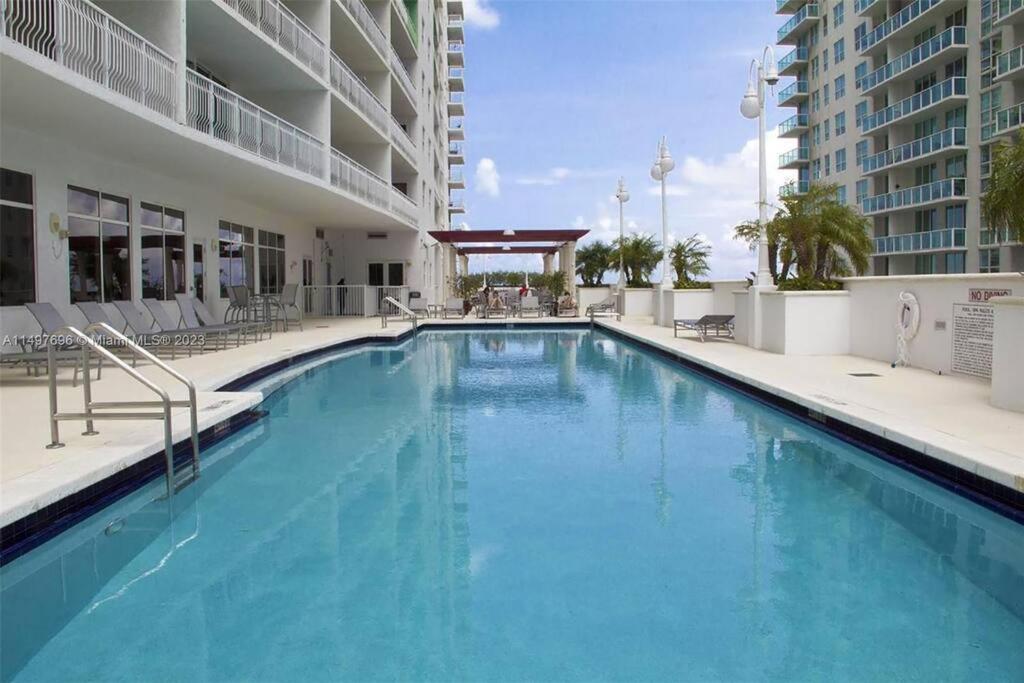 Entire In Brickell Steps From Brickell Centre