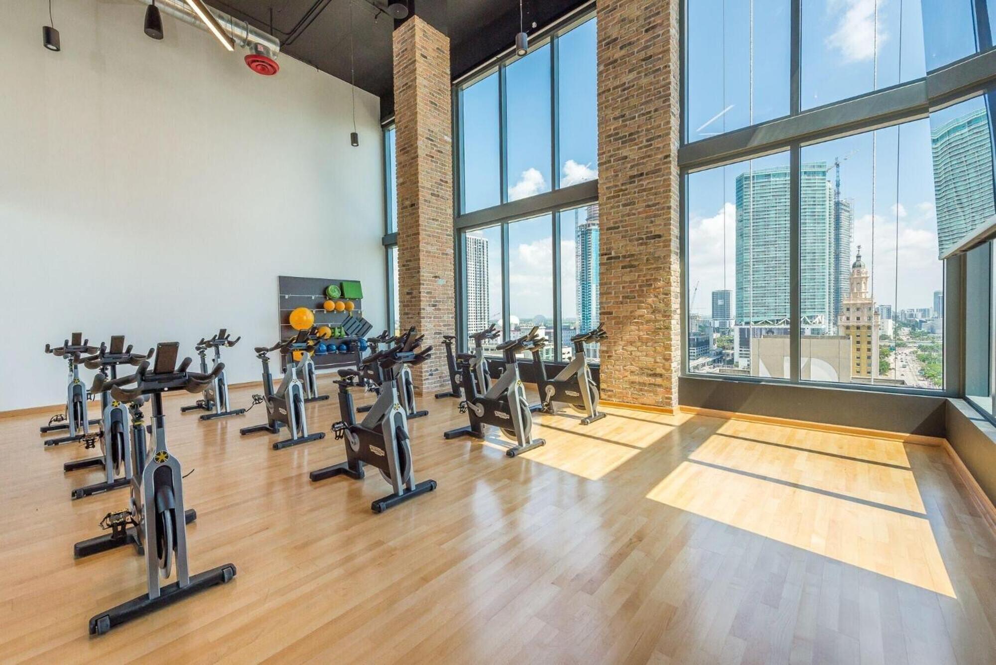 Incredible Unit In The Heart Of Downtown