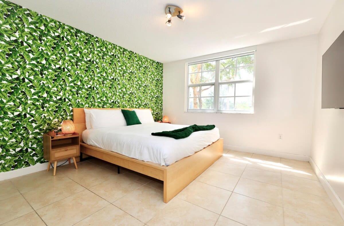 2 Luxury Bedrooms At Yacht Club De Aventura Apartment *