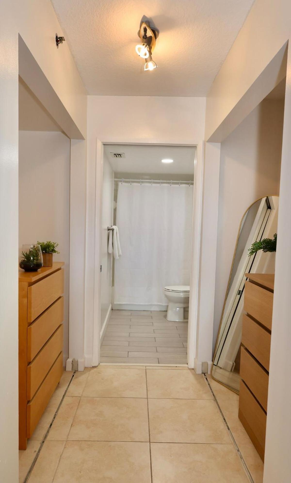 2 Luxury Bedrooms At Yacht Club De Aventura Apartment Miami