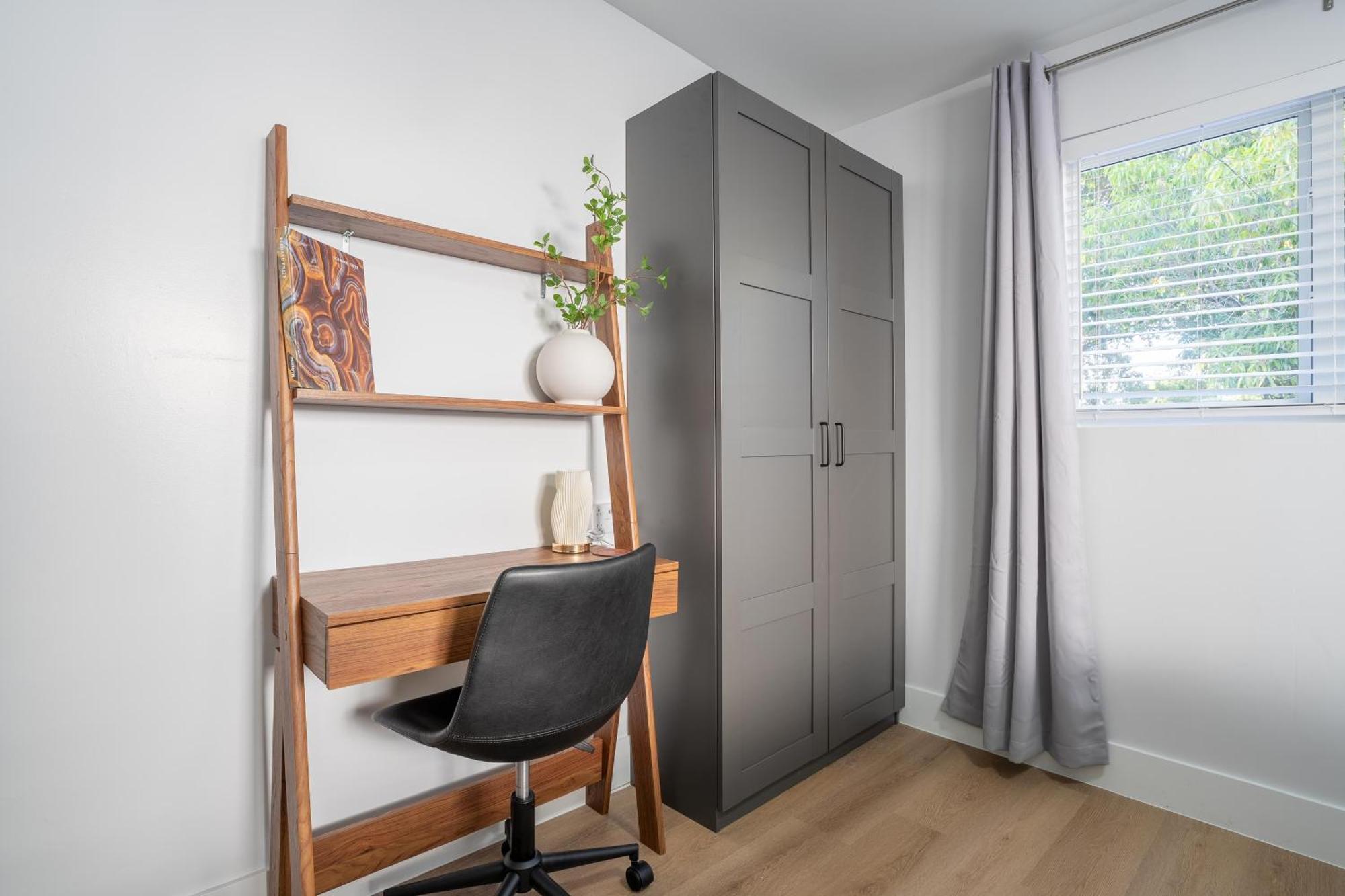 5br Hottubpooltableminigolf 7 Min To Wynwood