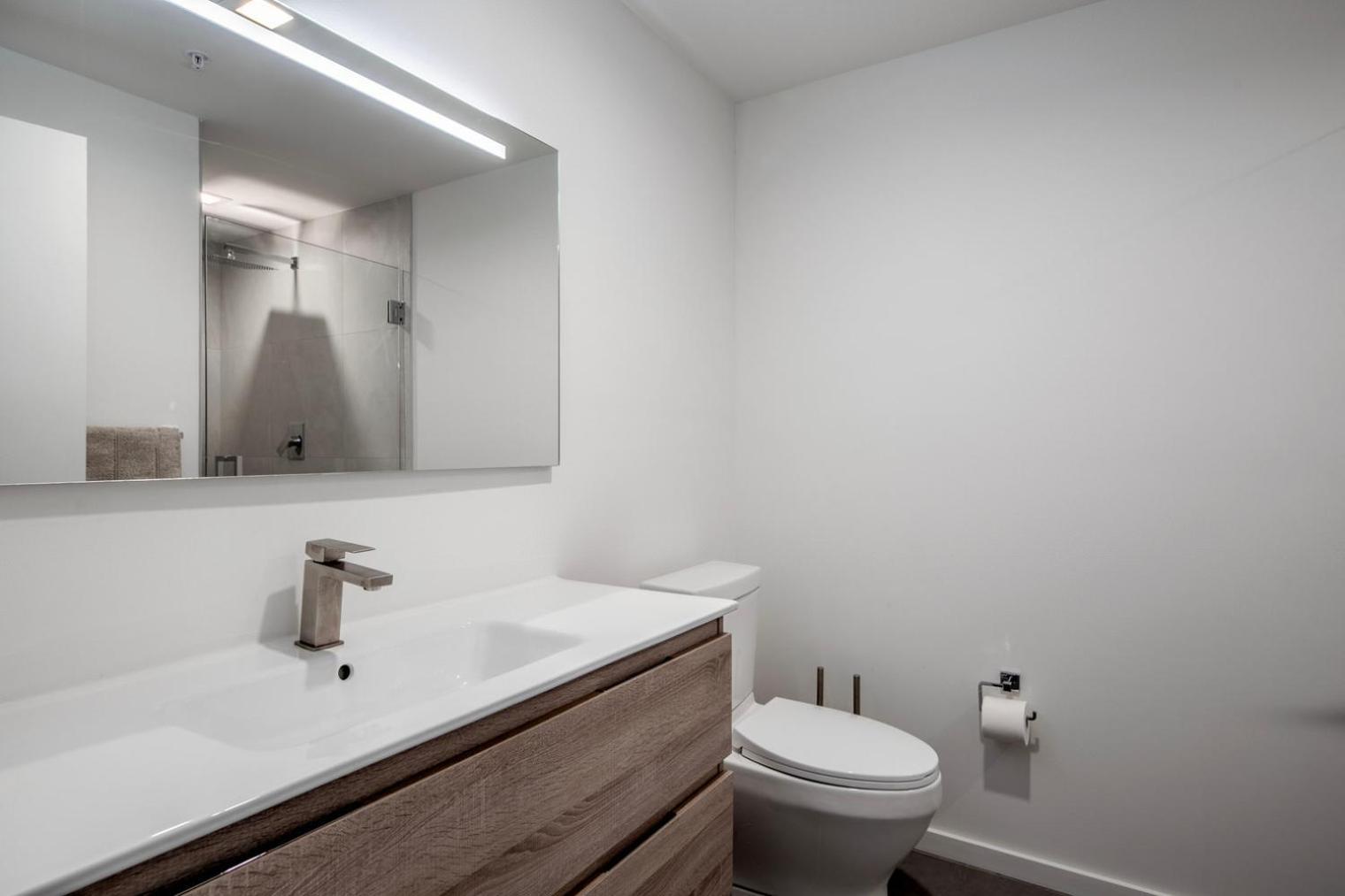 Blueground Wynwood Sauna Wd Roof Pool Mia-100