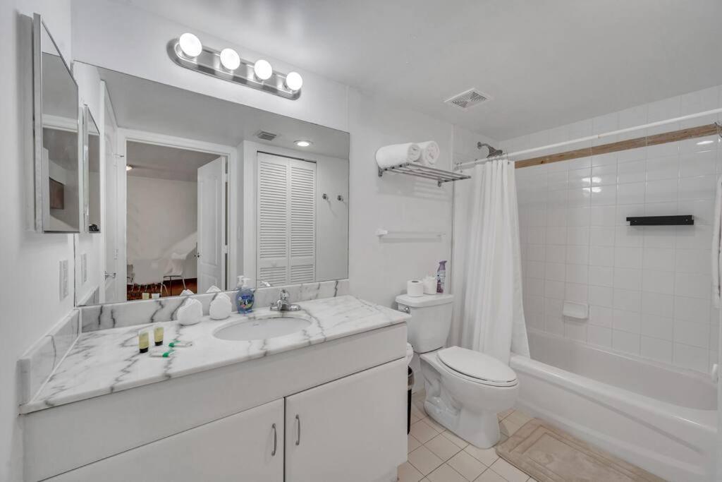Sublime 1 Bed 1 Bth • Brickell Bay & View Miami