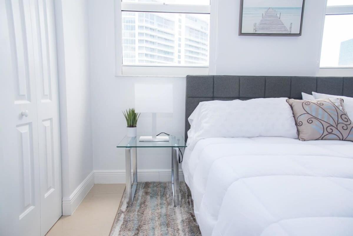 Bnb Hyperion - Luxe 3b W City & Ocean Views Miami