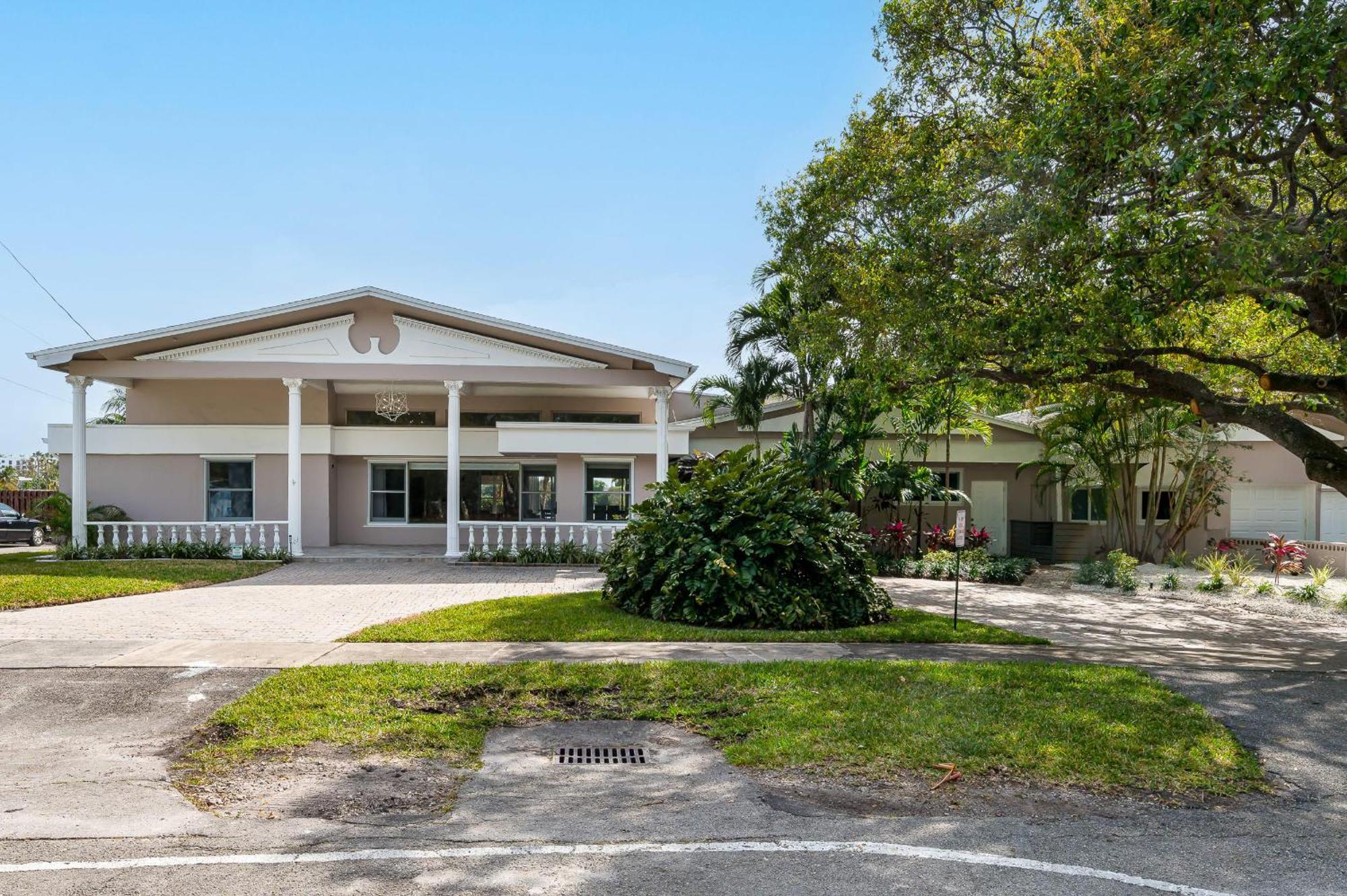 Holiday home Tropical Waterfront Family Oasis - Amazing Location Miami