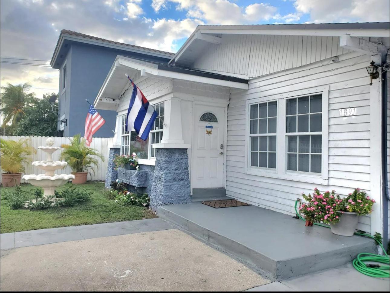 B5 Value On Private Bedroom With Private Bathroom In Little Havana, Miami