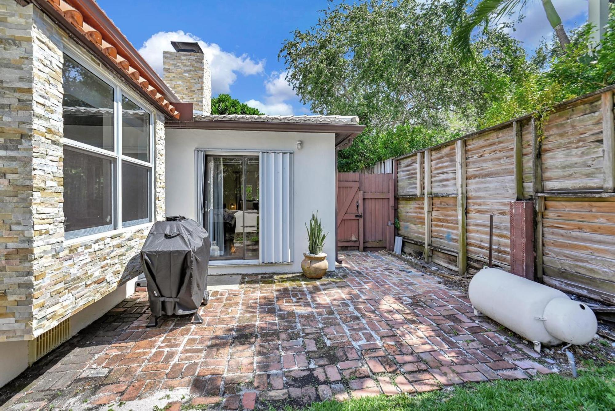 Holiday home Summer Estate - Pool Parking & Prime Location Miami