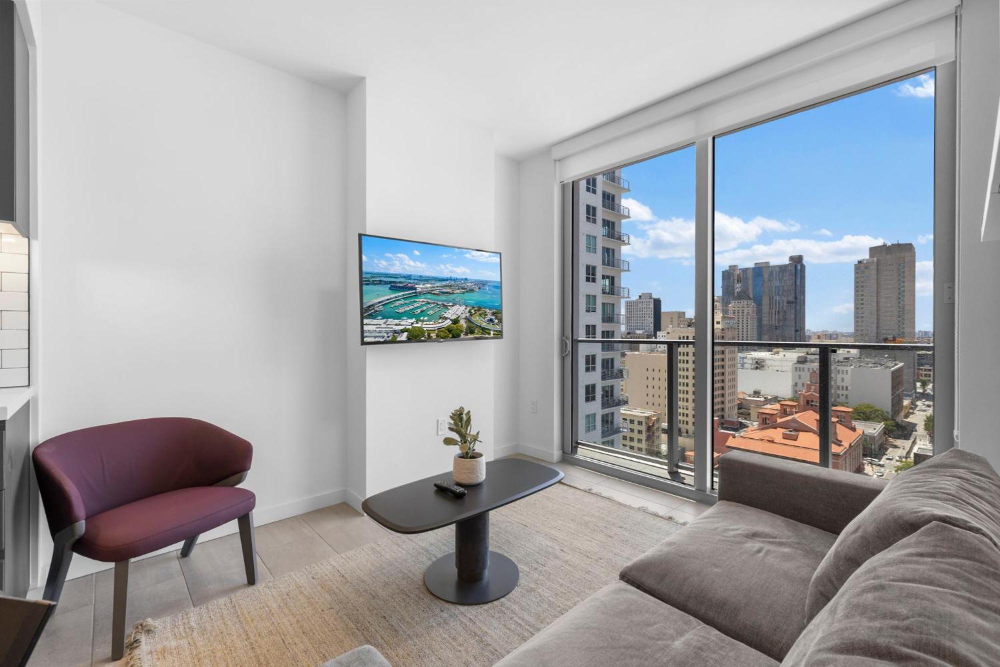 Apartment High Style Living In The Heart Of Miami *
