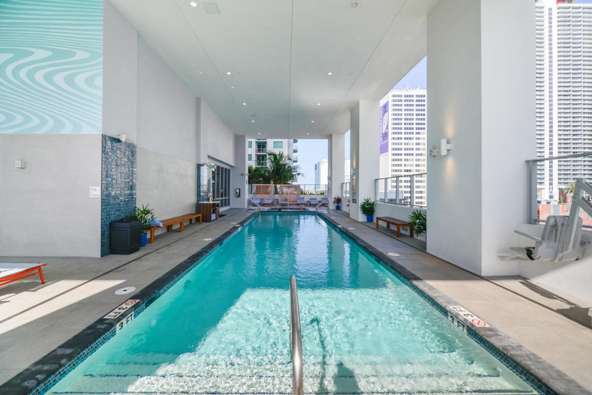 Apartment High Style Living In The Heart Of Miami