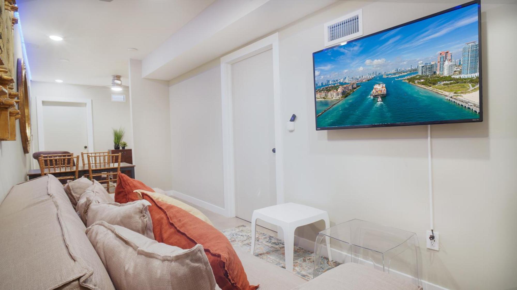 Apartment Modern In The Heart Of *