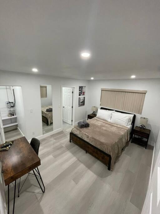Hard Rock Apartment *
