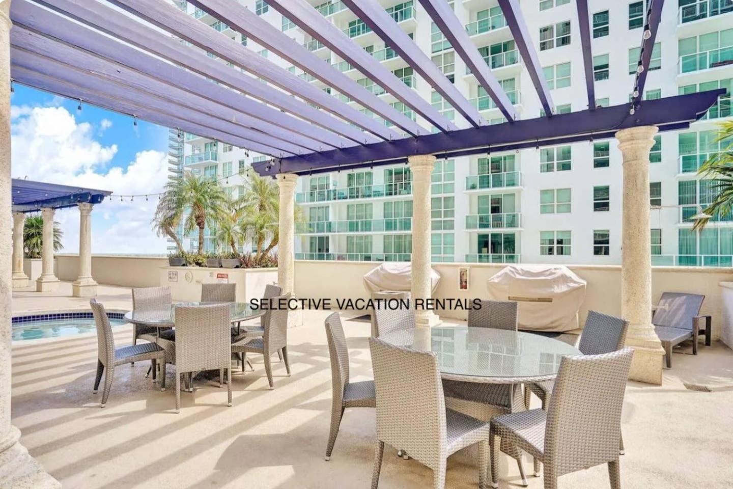 Brickell 3 Bedrooms High Ceiling Loft