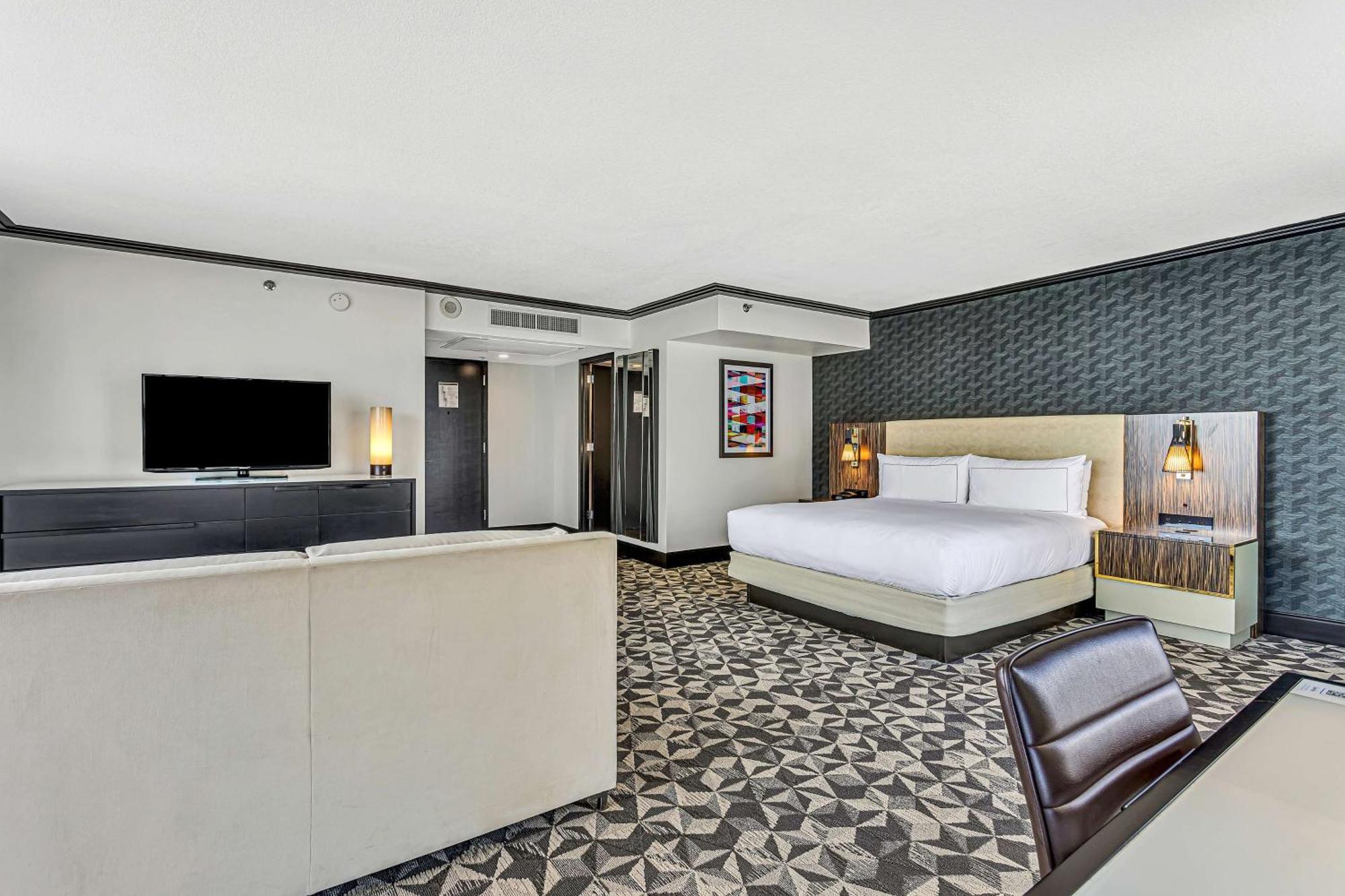 Hilton Downtown Hotel