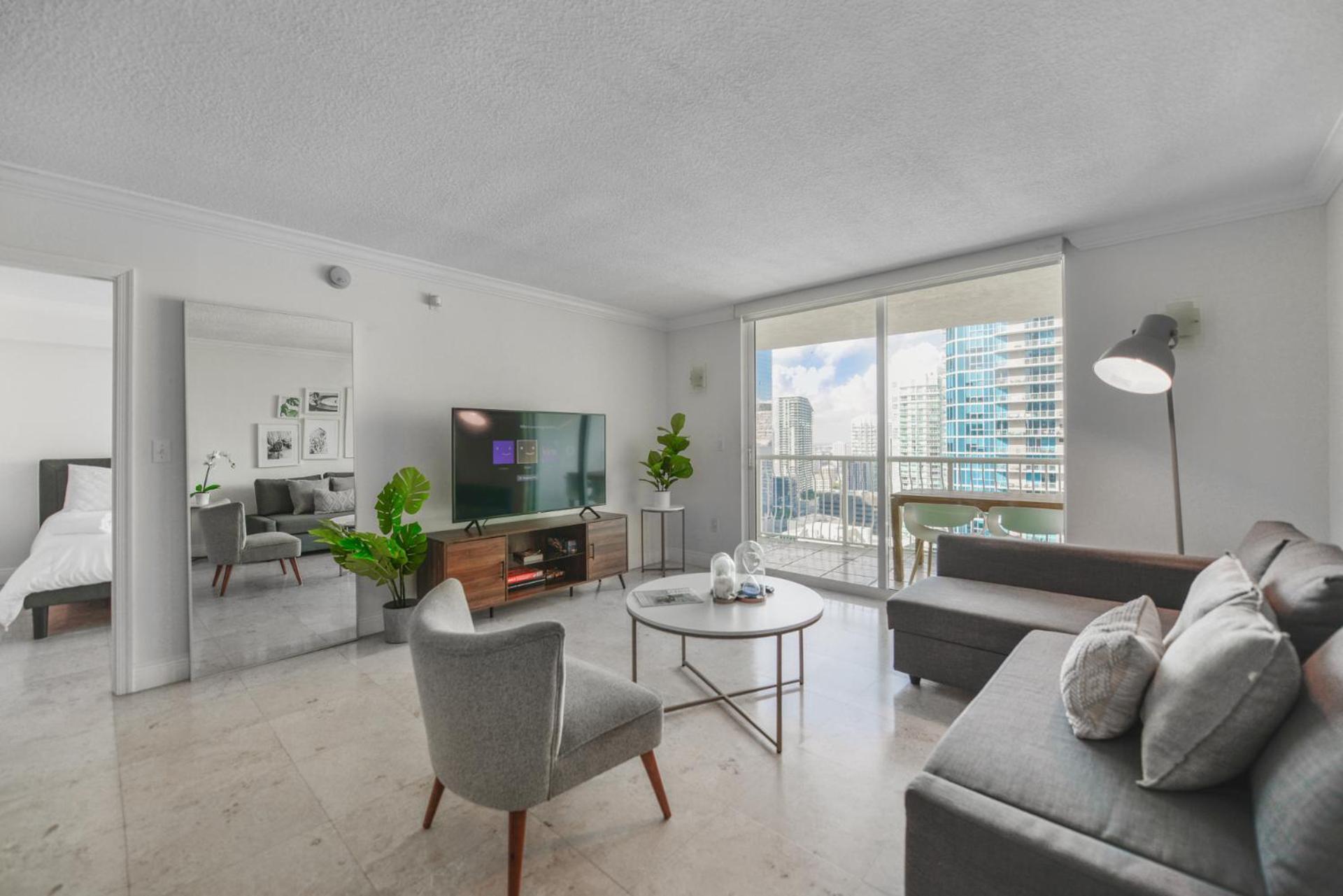 The Club At Brickell Bay By Palermo Apartment