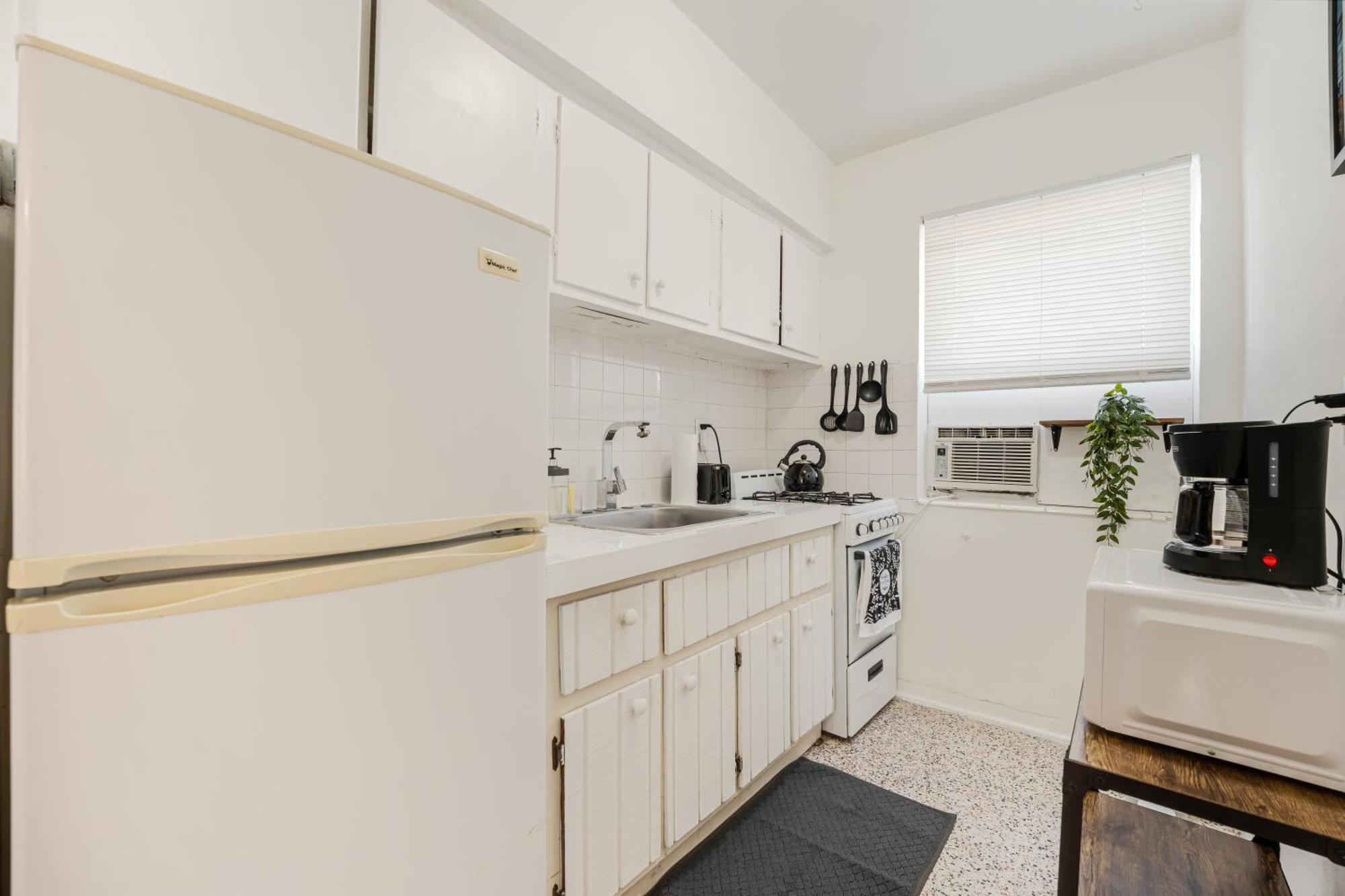 Apartamento Cozy 1br Escape With Free Parking In Vibrant Mia Miami