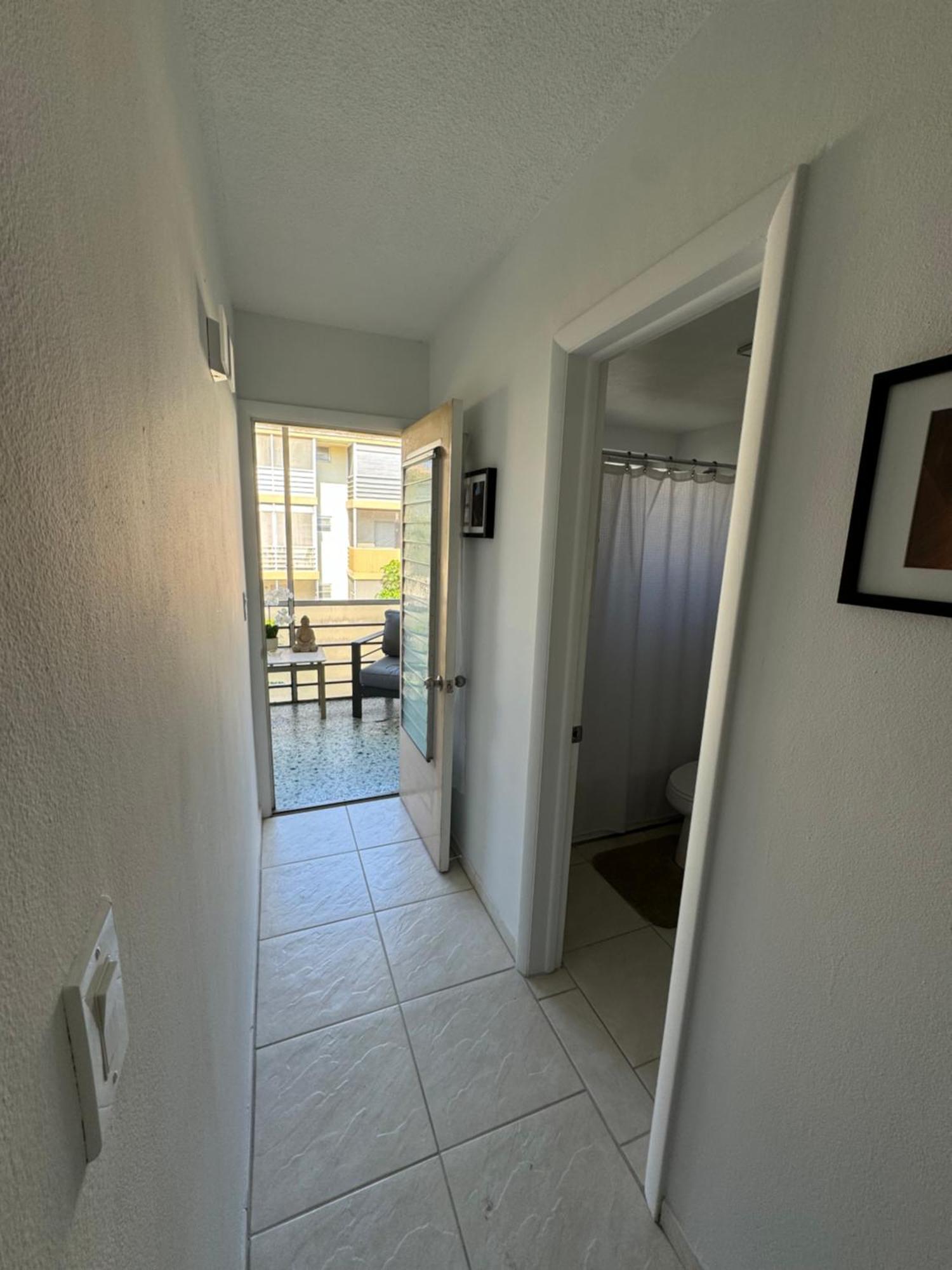 One Bedroom Minutes From The Beach