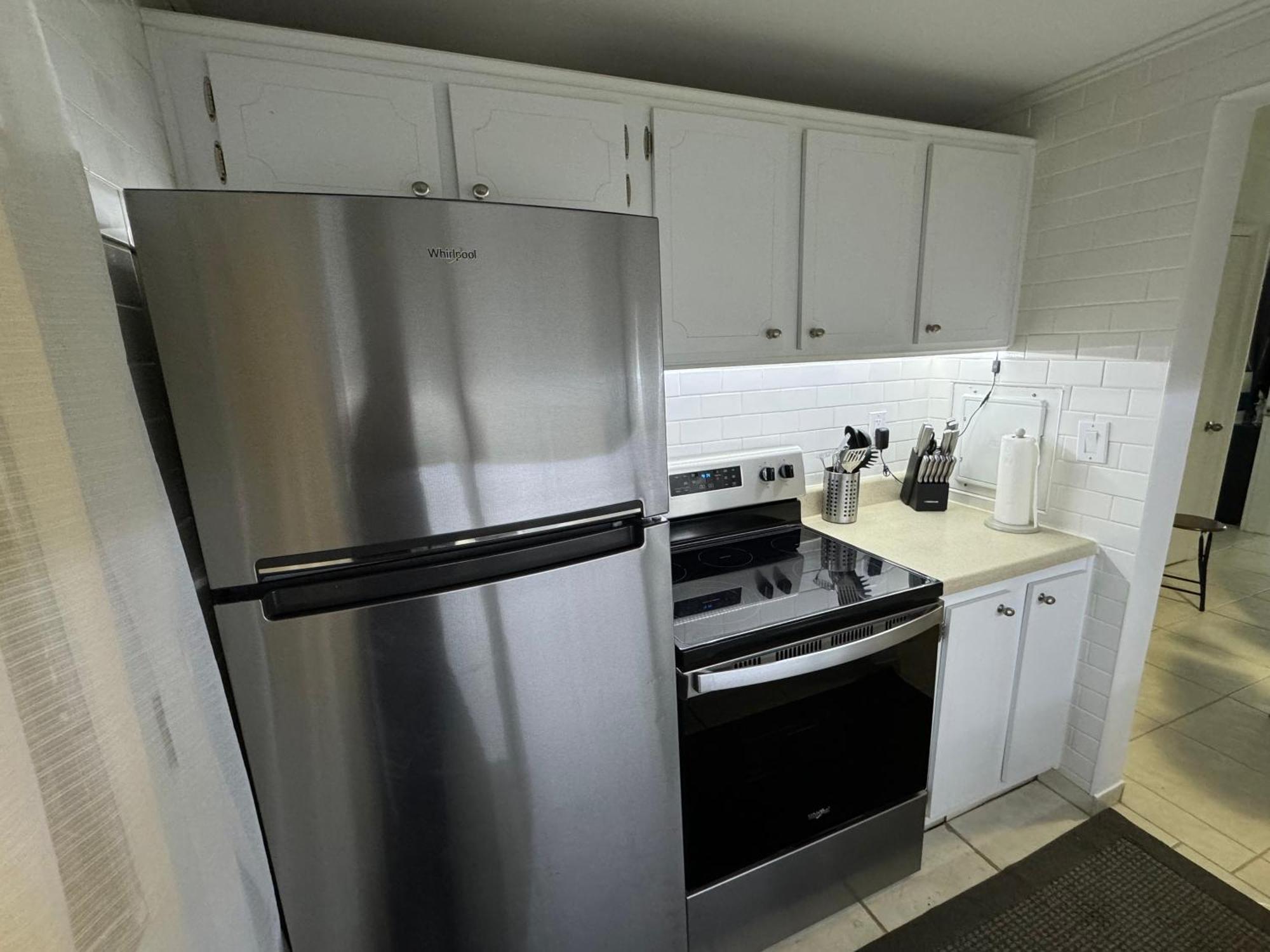 Apartment One Bedroom Minutes From The Beach
