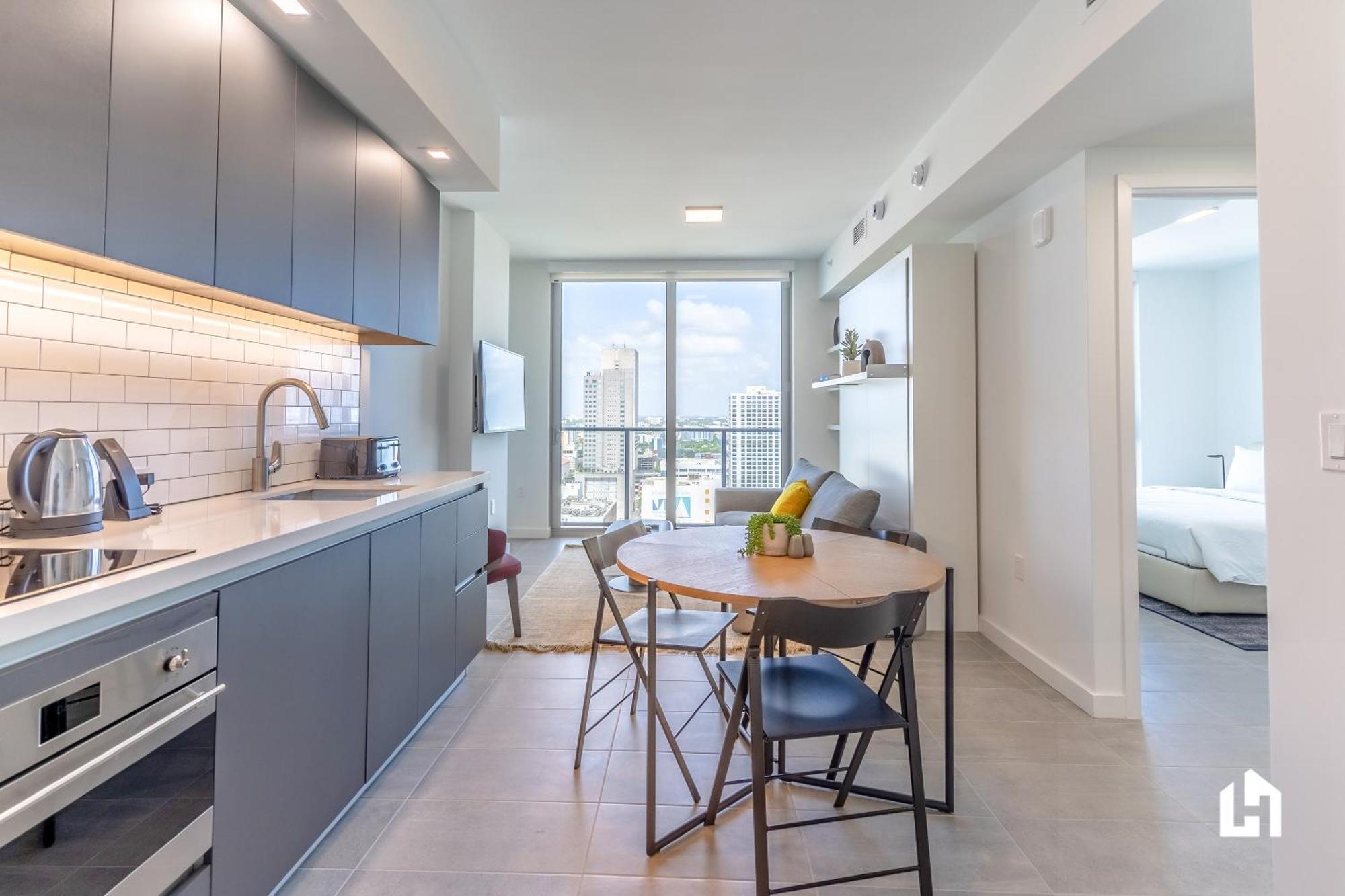 Downtown By Lua Host Apartment *