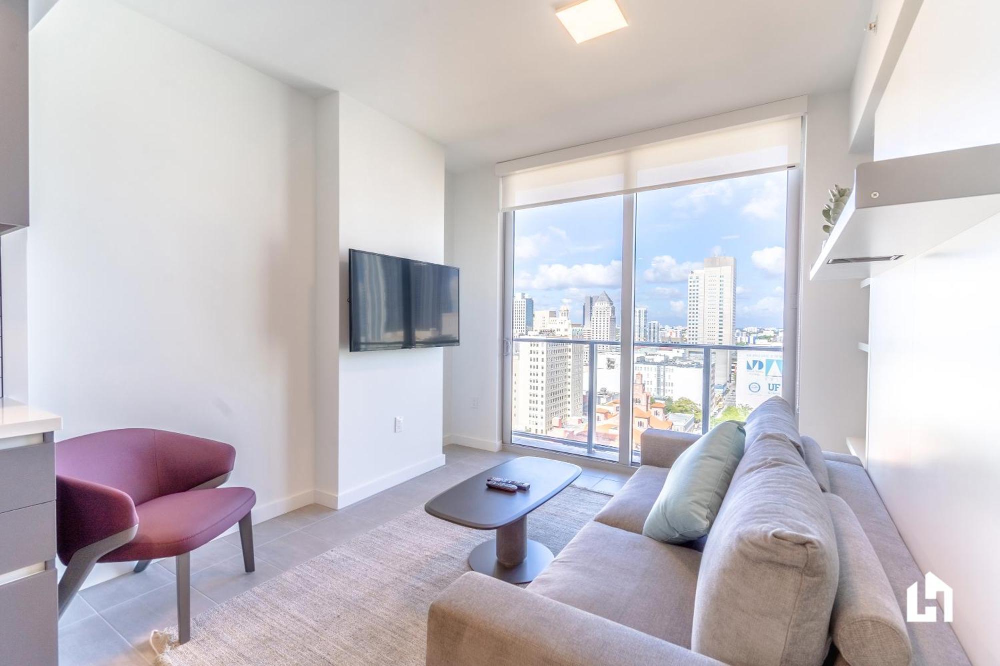 Downtown By Lua Host Apartment