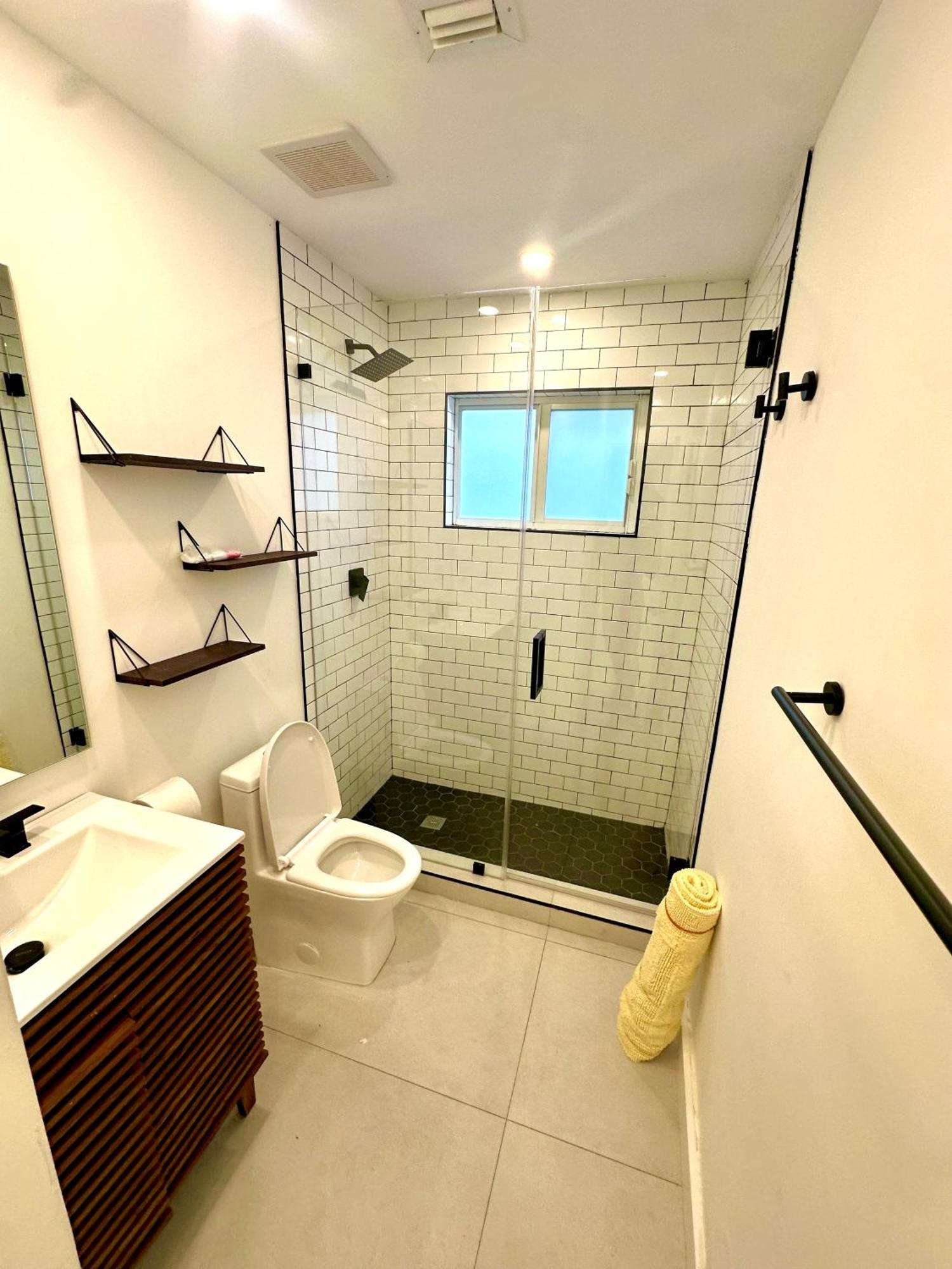 15 Guests Luxury House With Pool & Gazebo! * Miami