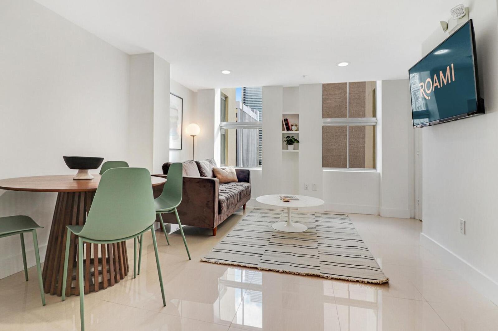 Apartment Roami At The Ralston Miami
