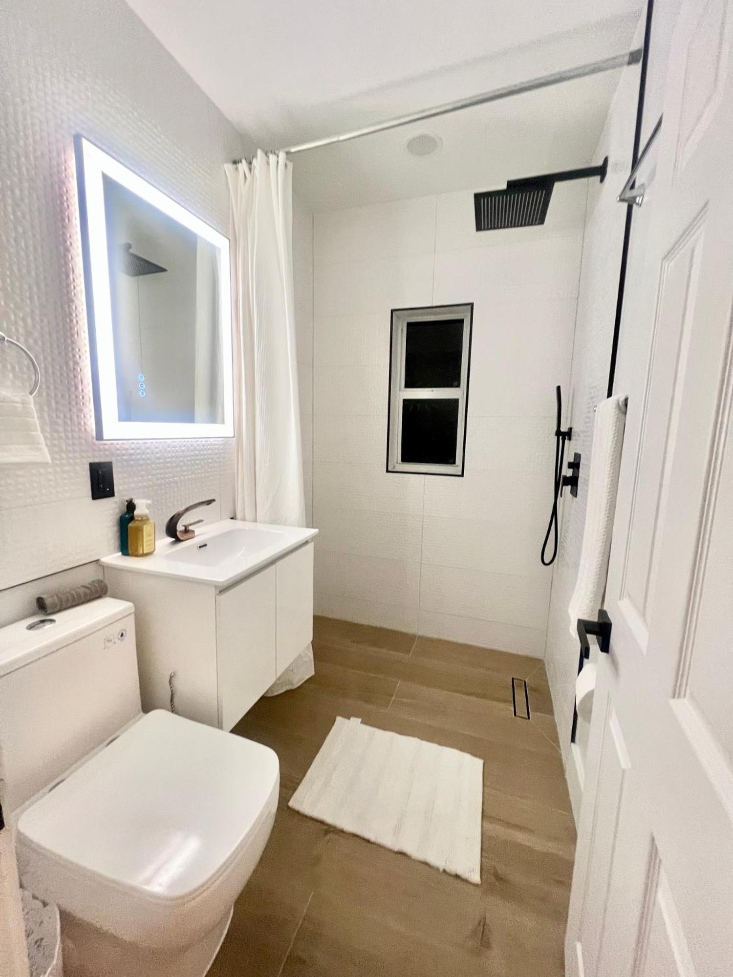 The Carrington: Multi-unit Retreat With
