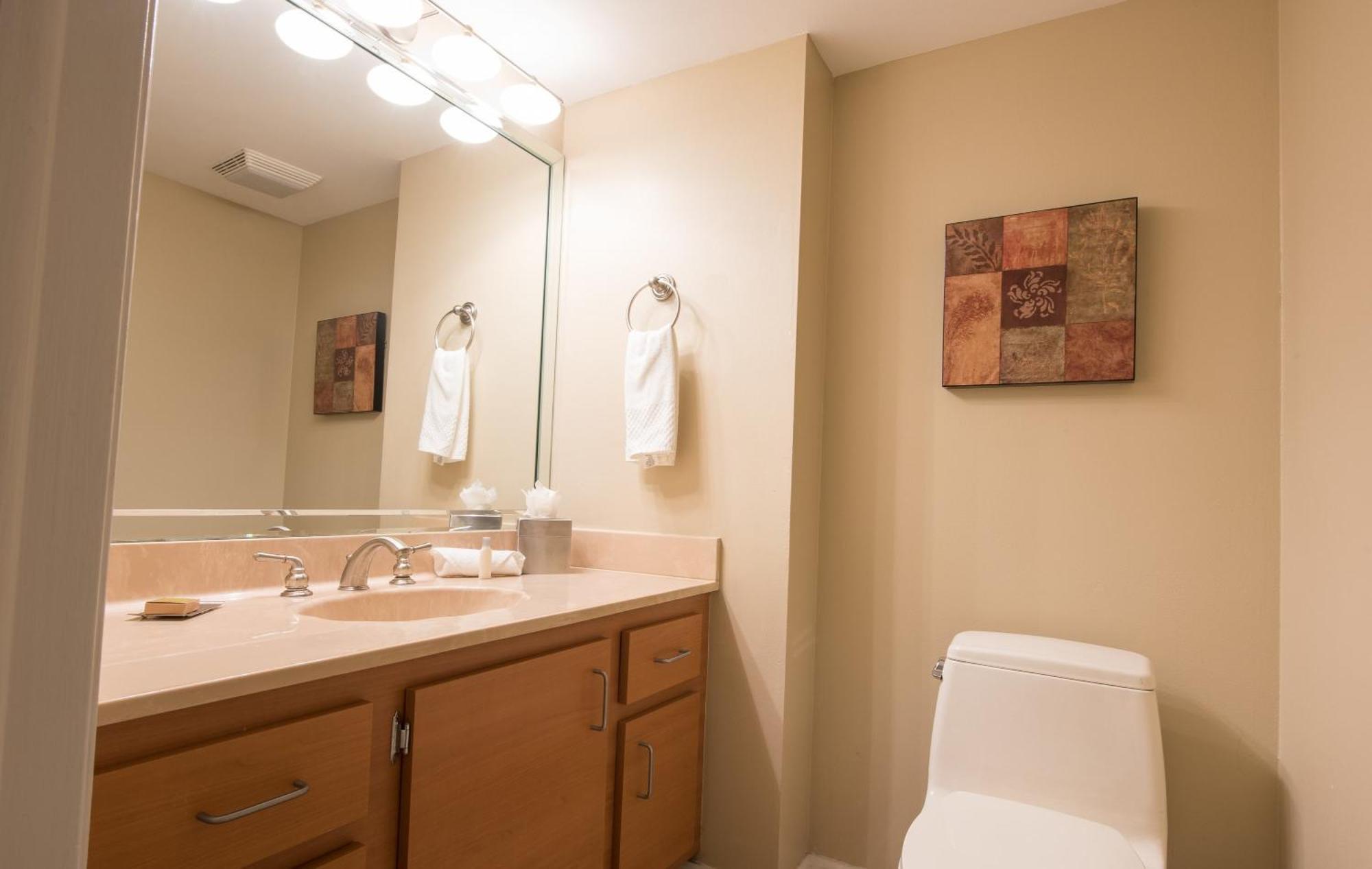 Apartamento Serene Two-bedroom Bay View