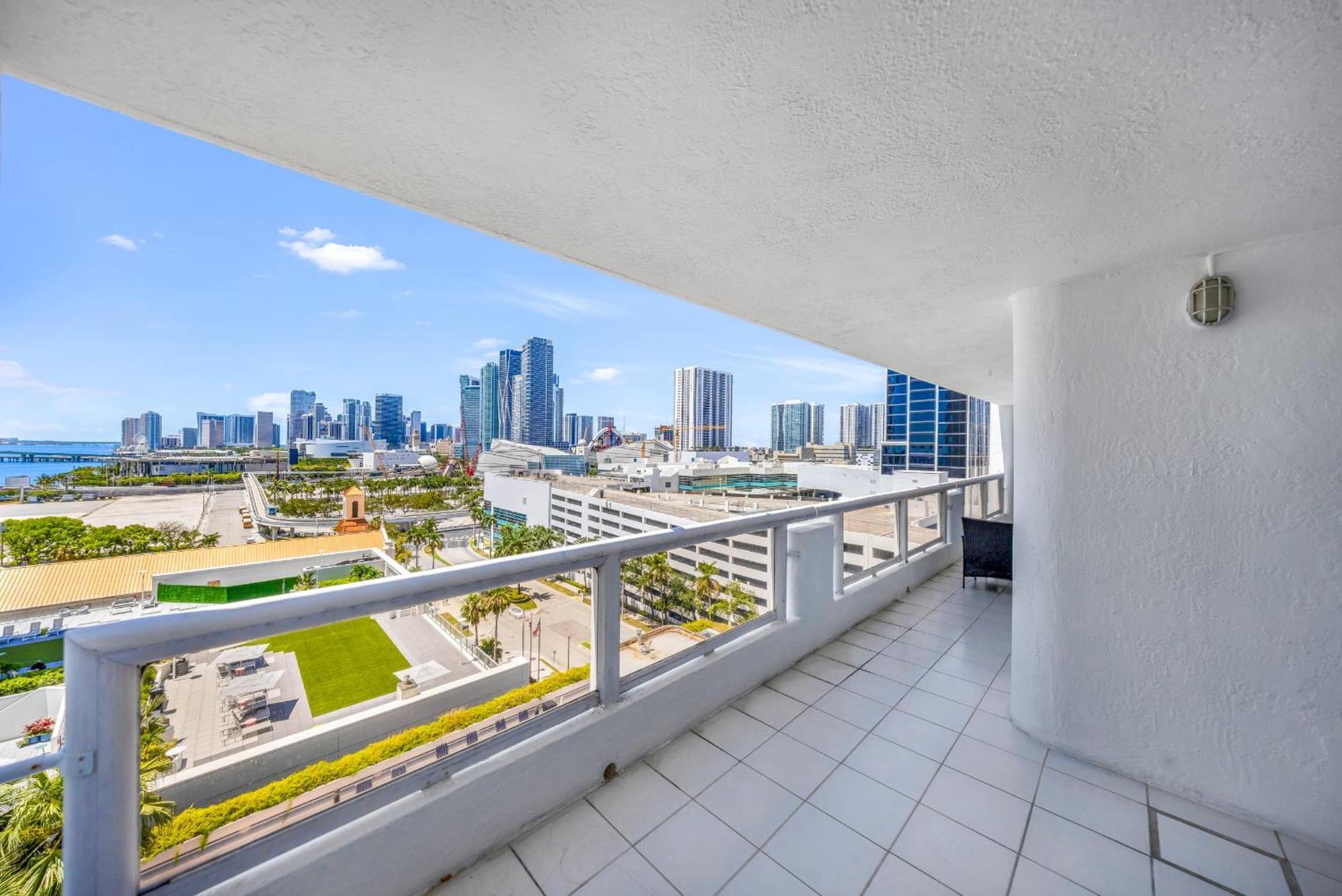 Bay Breeze Retreat Miami