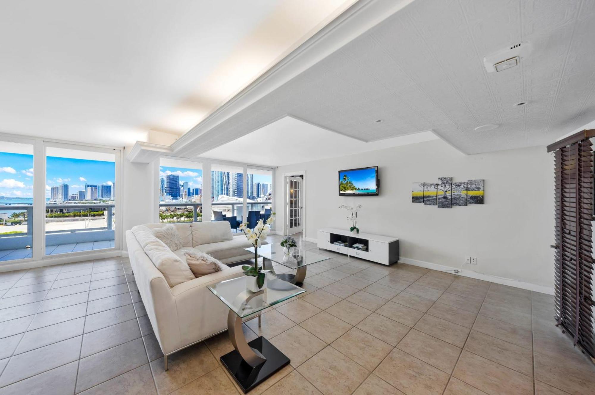 Bay Breeze Retreat Miami