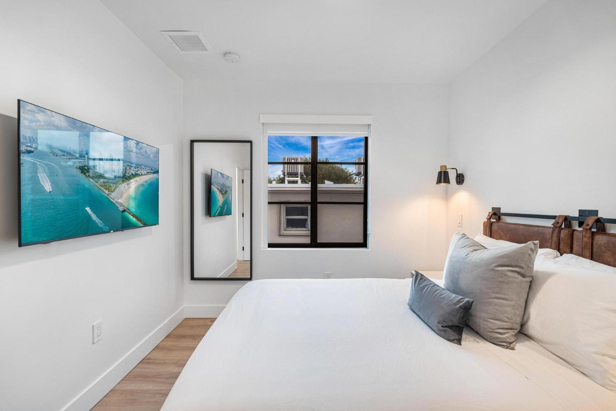 Apartment Lux Retreat By Renzzi