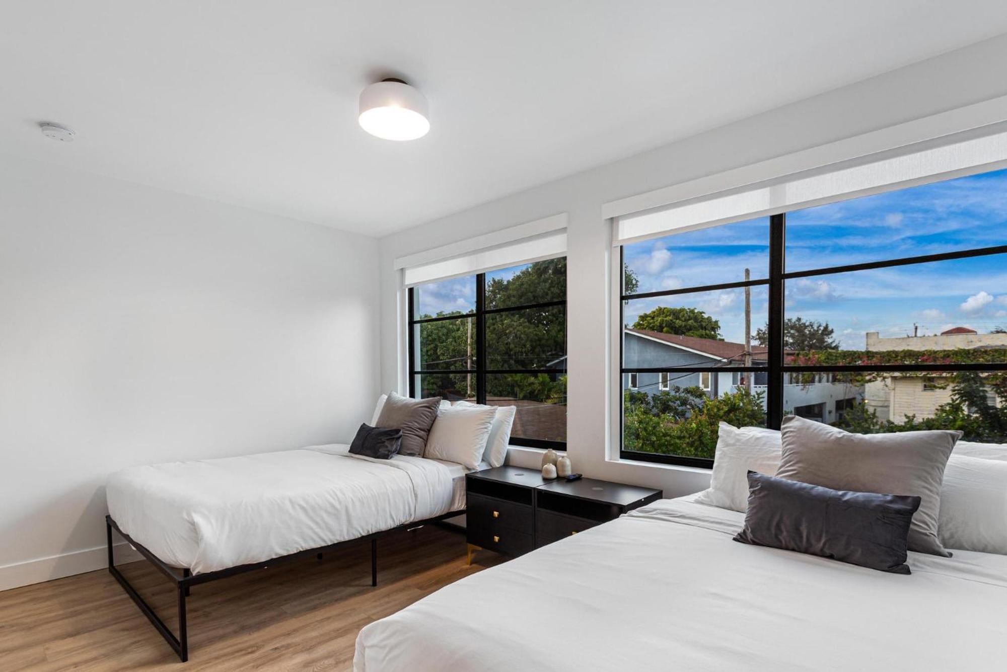 Apartment Lux Retreat By Renzzi
