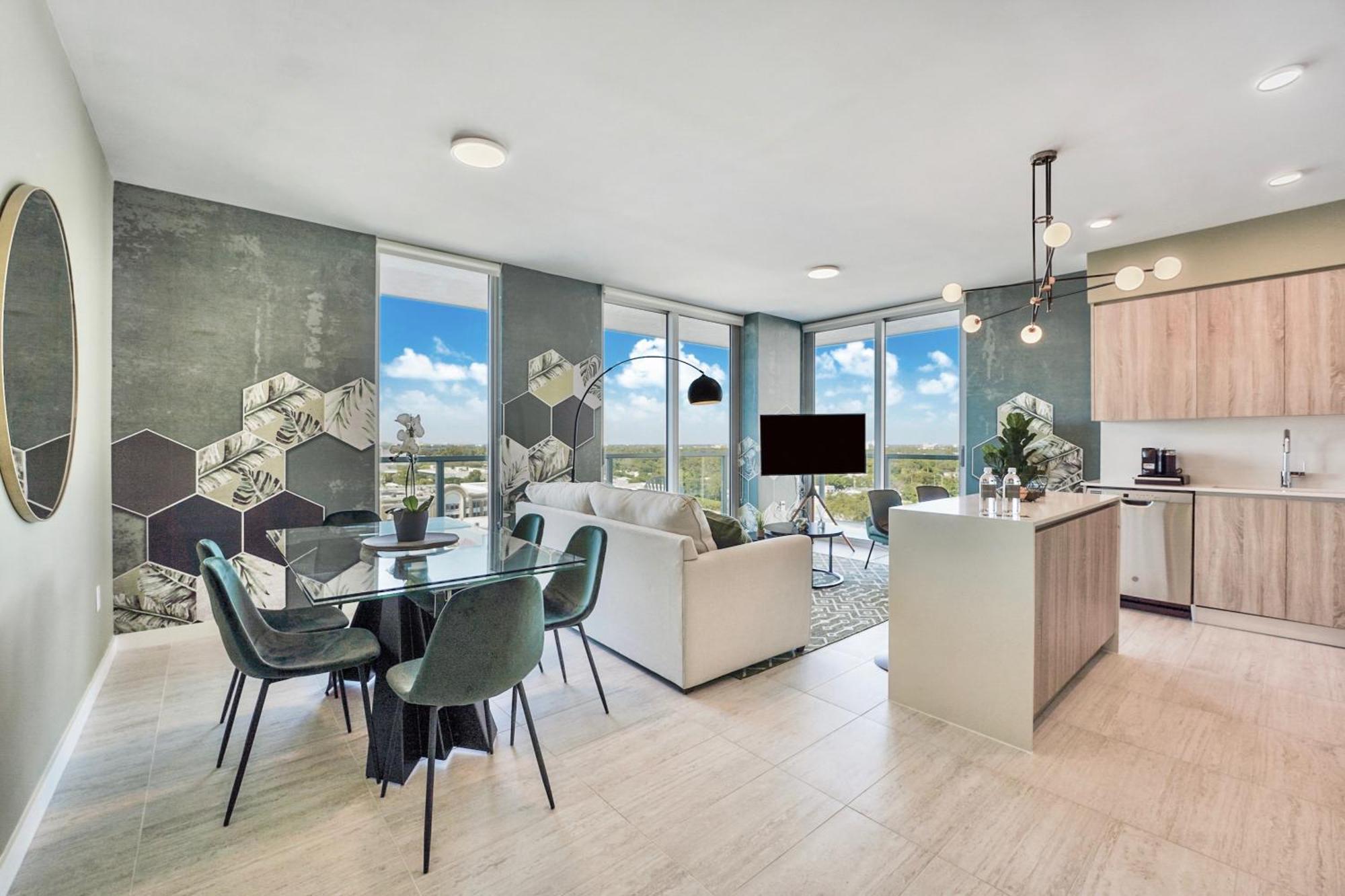 Quadro Residences By Ionica Apartment